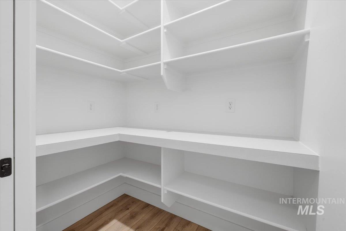 3457 E Berghan Street Property Photo 33