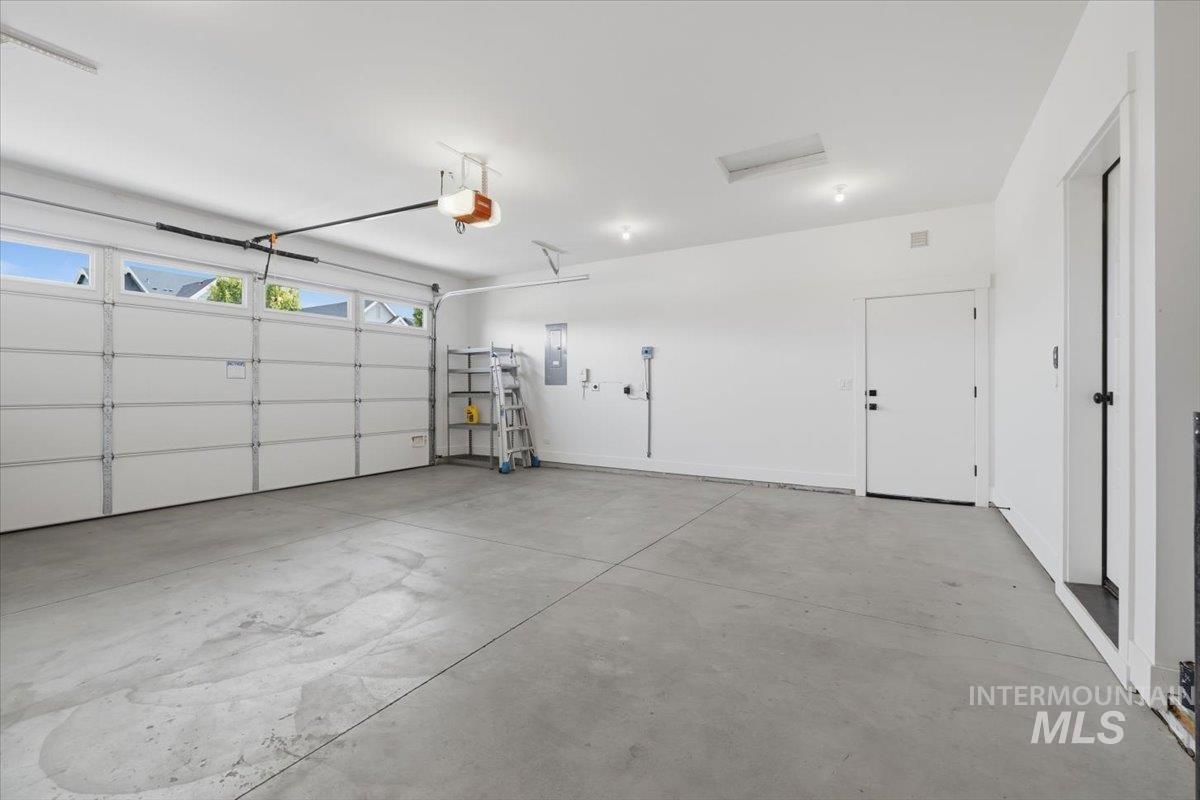 3457 E Berghan Street Property Photo 40