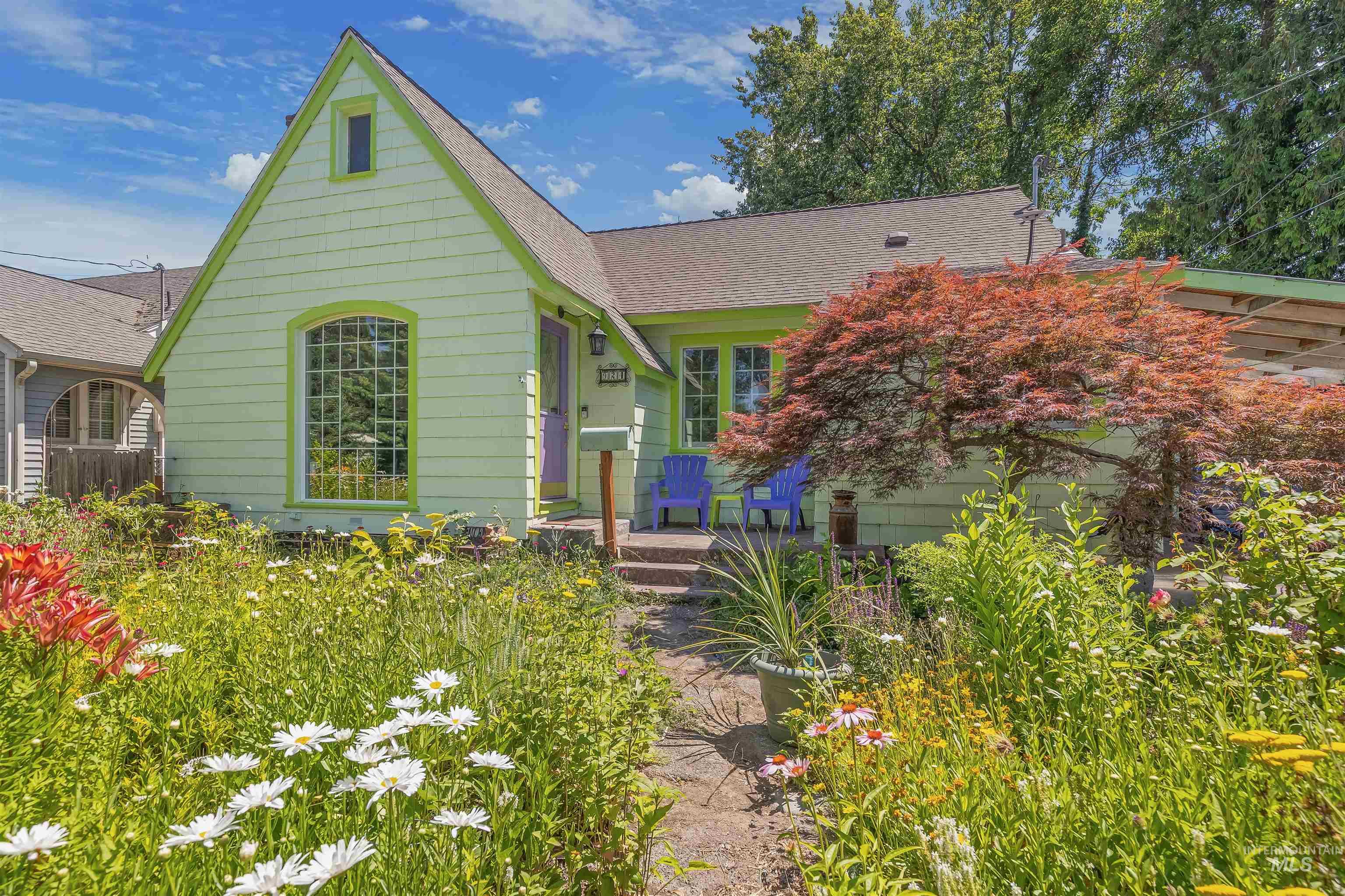 924 N Street Property Photo 1