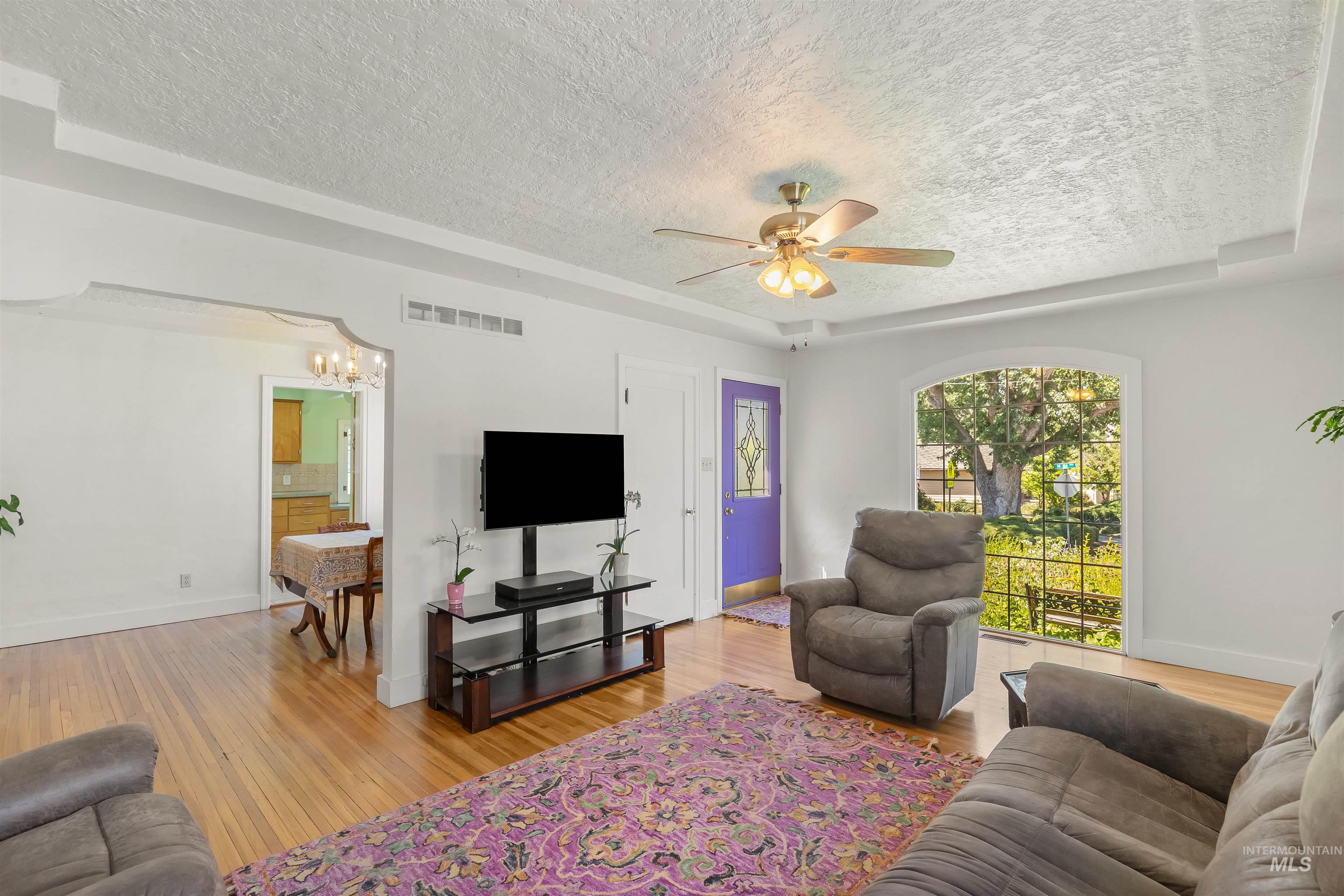 924 N Street Property Photo 13
