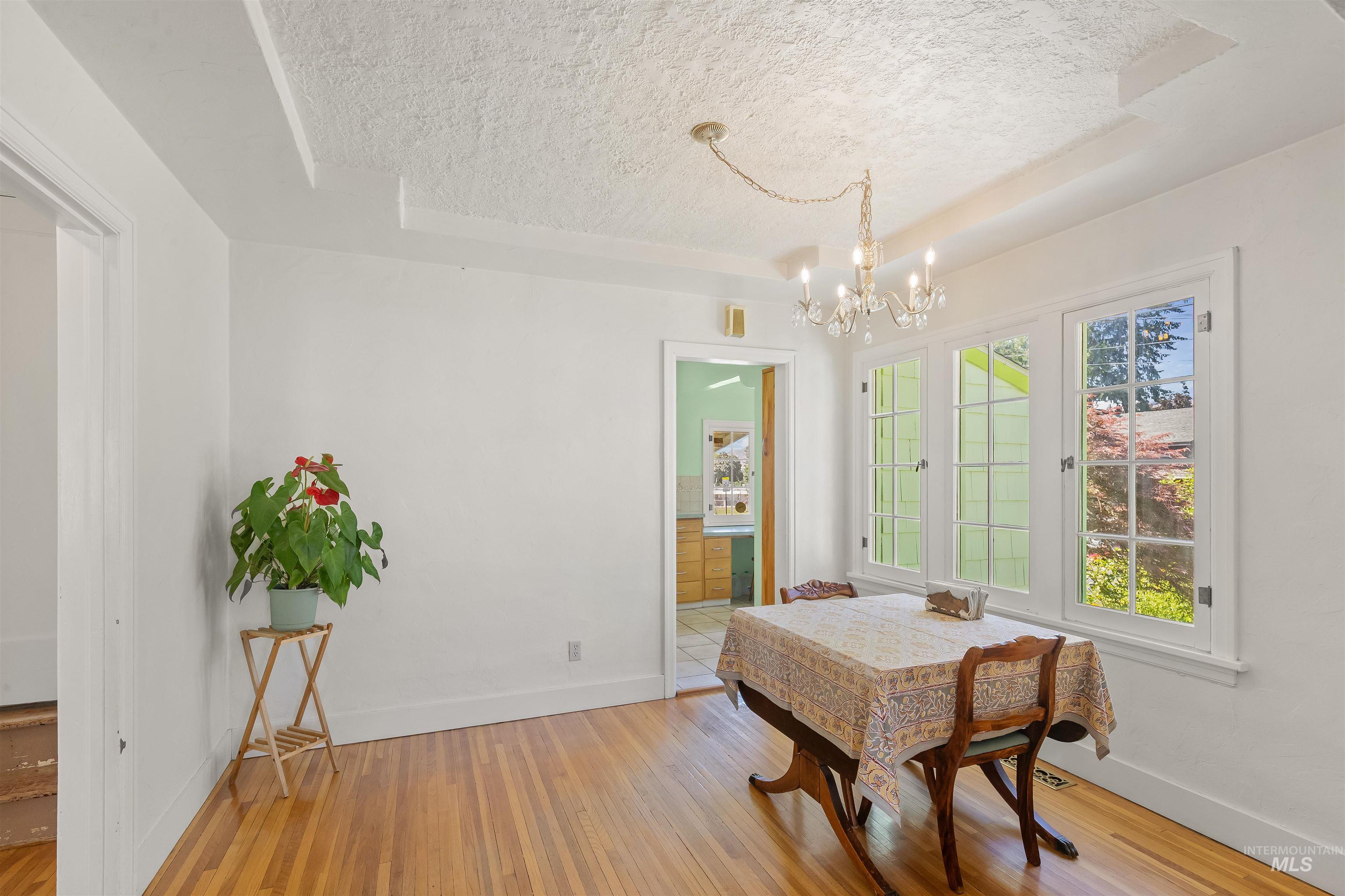 924 N Street Property Photo 14