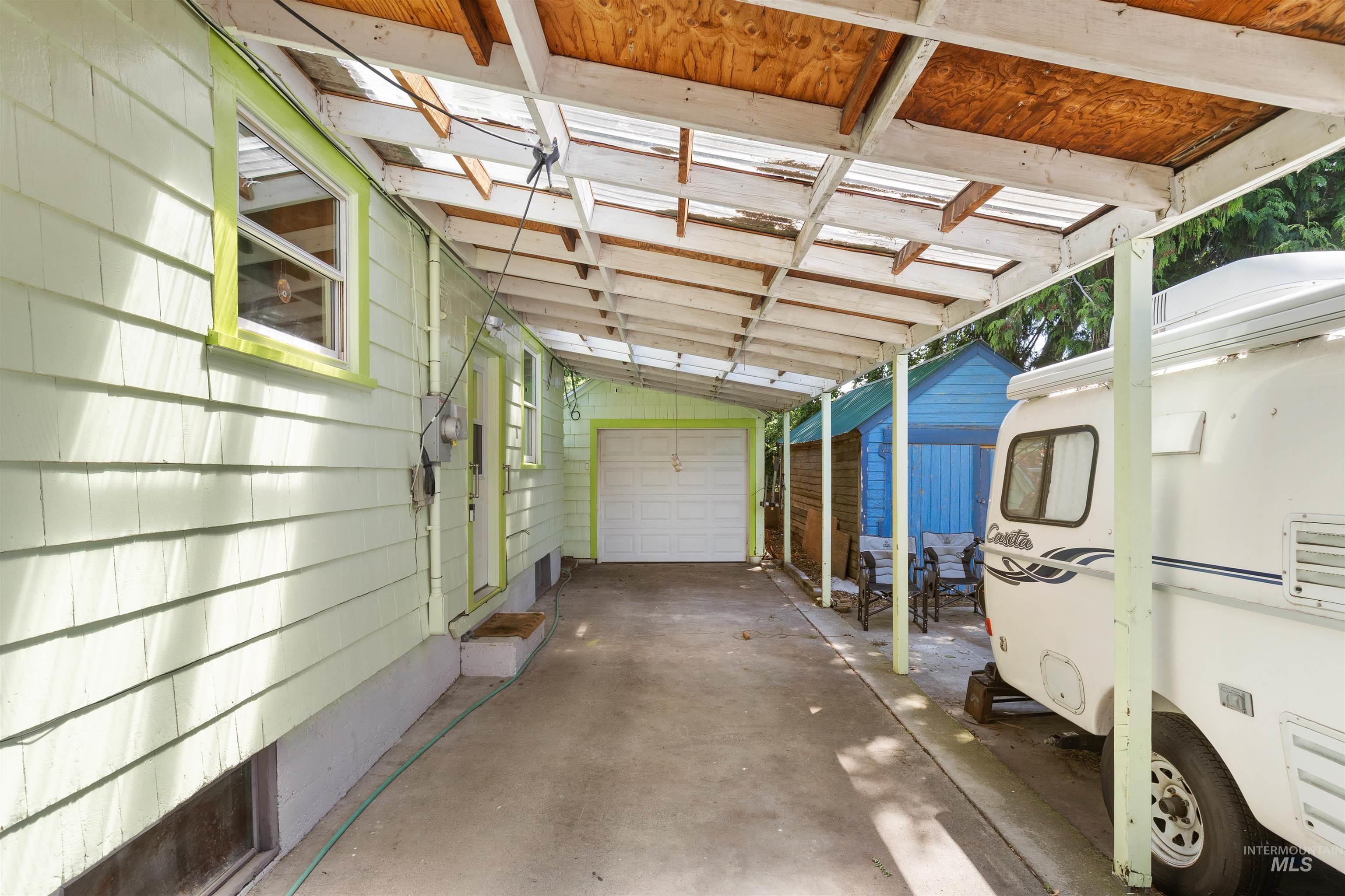 924 N Street Property Photo 38