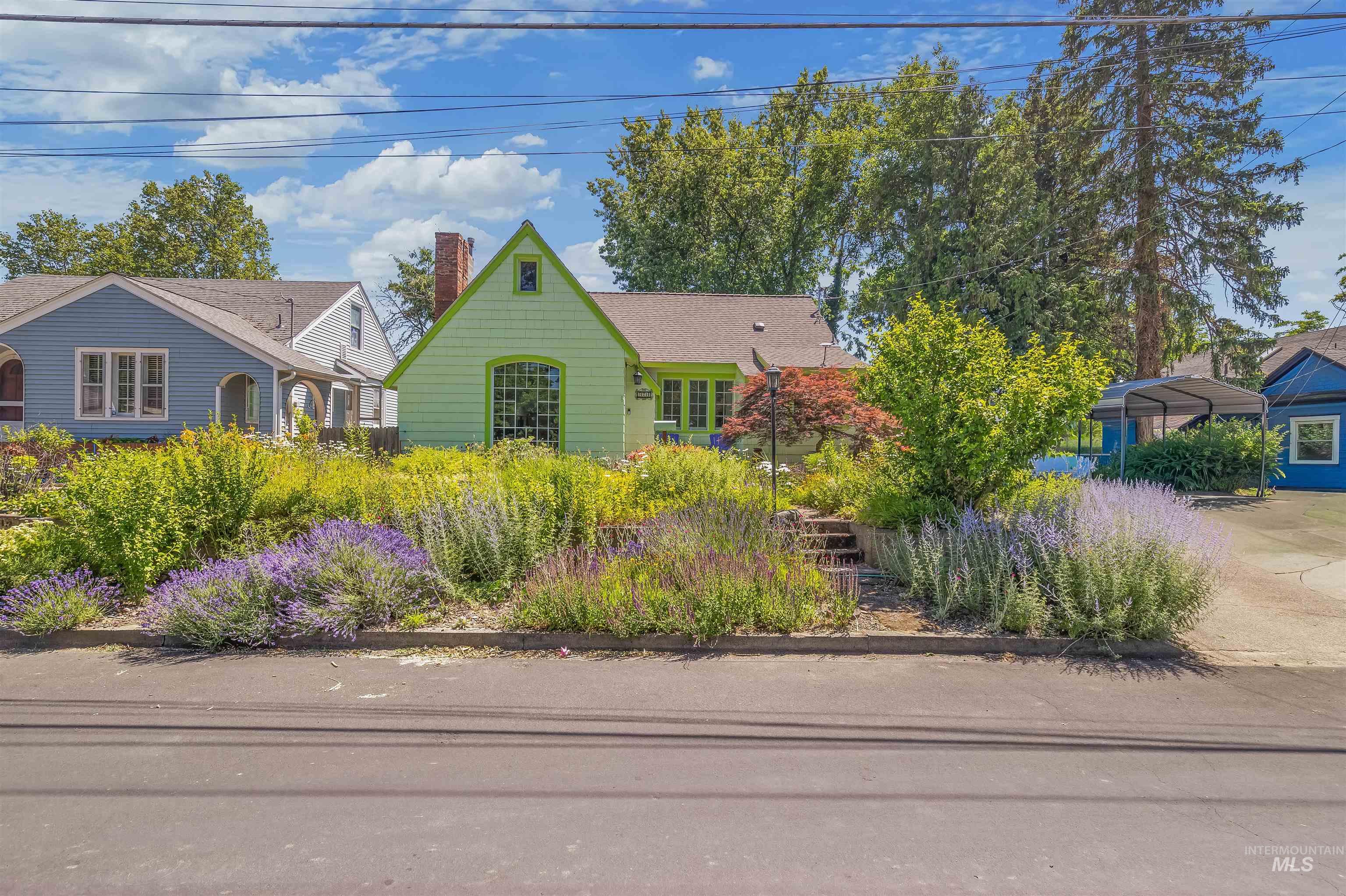 924 N Street Property Photo 45