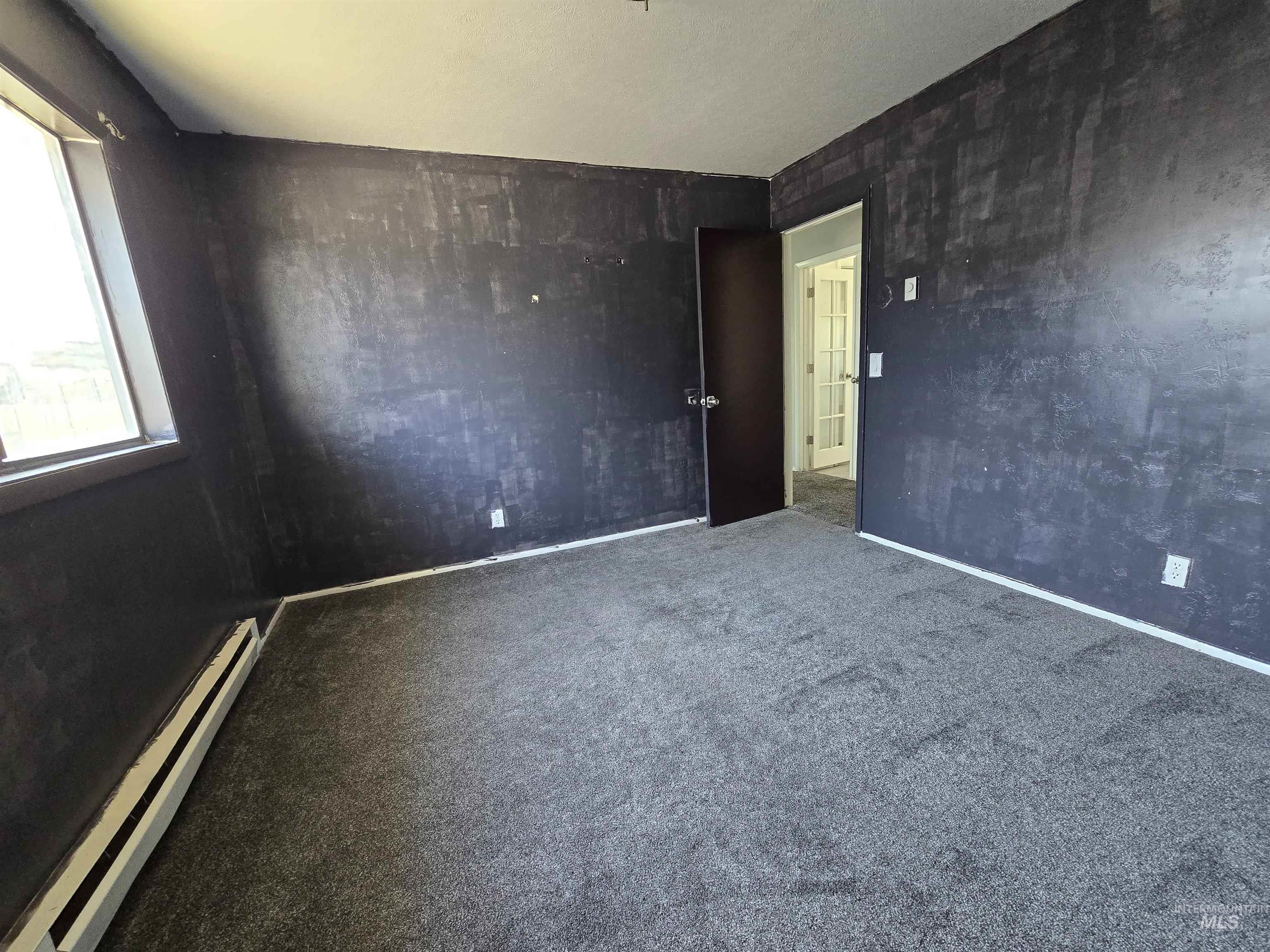 346 N Conant Ave. Property Photo 7