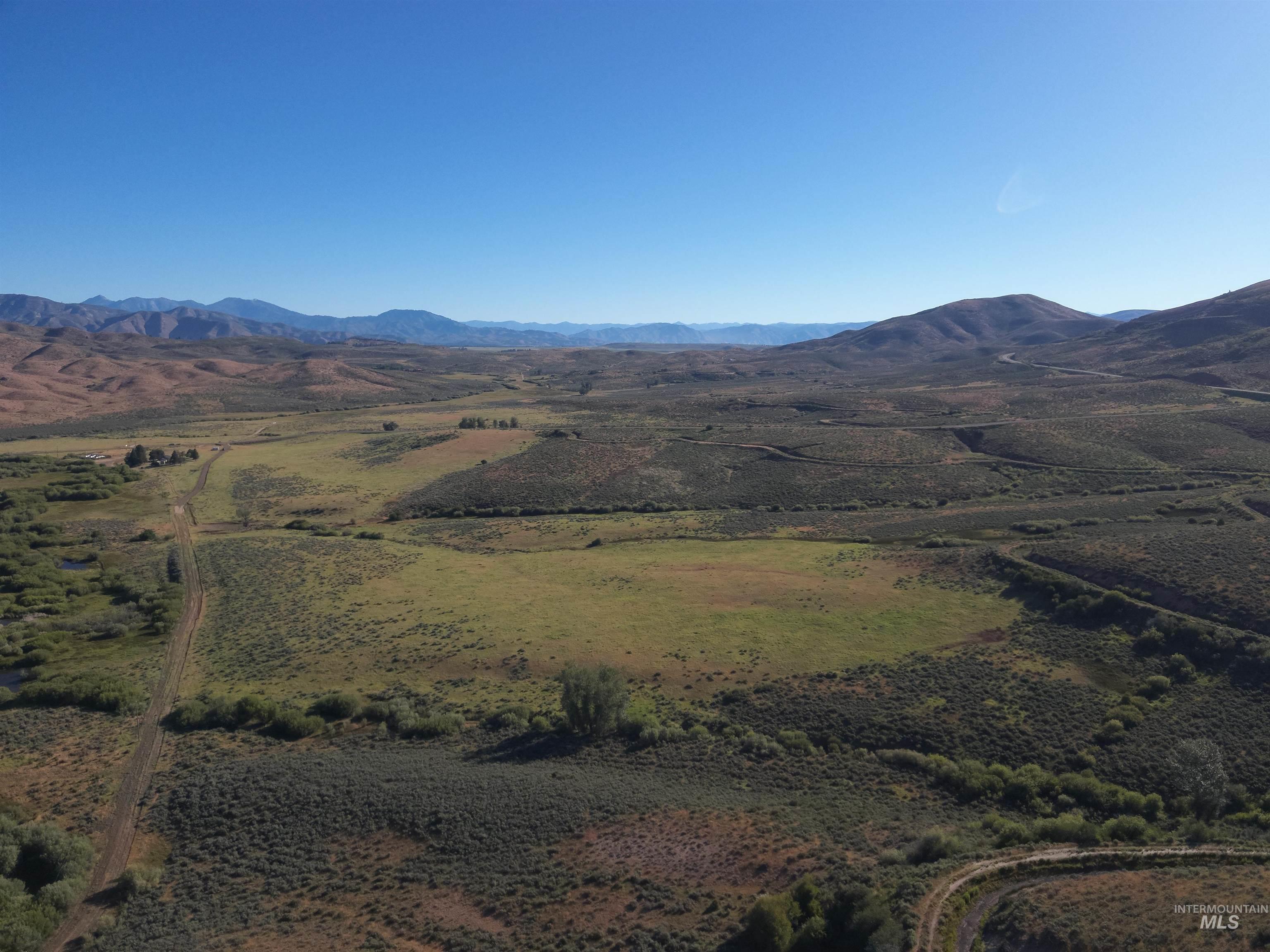 Tbd Dixie Creek Rd 365 Acres Property Photo 2