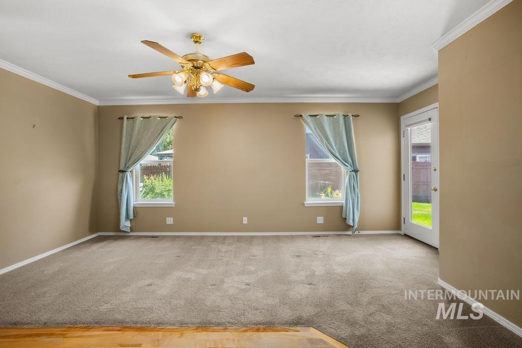 1837 W Merganzer Dr Property Photo 15