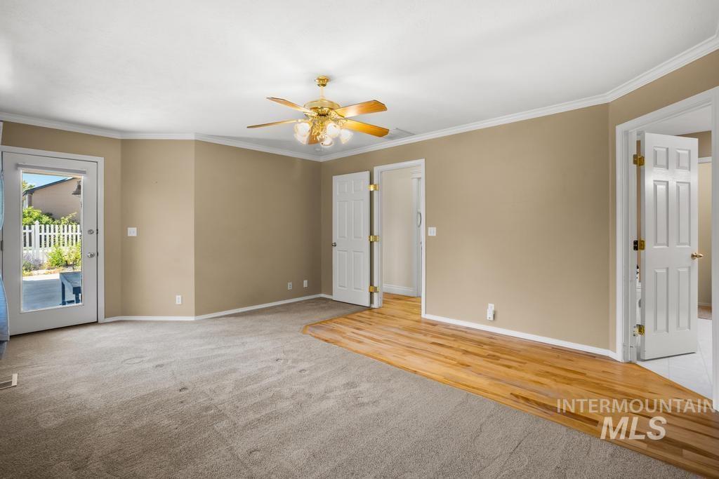 1837 W Merganzer Dr Property Photo 17
