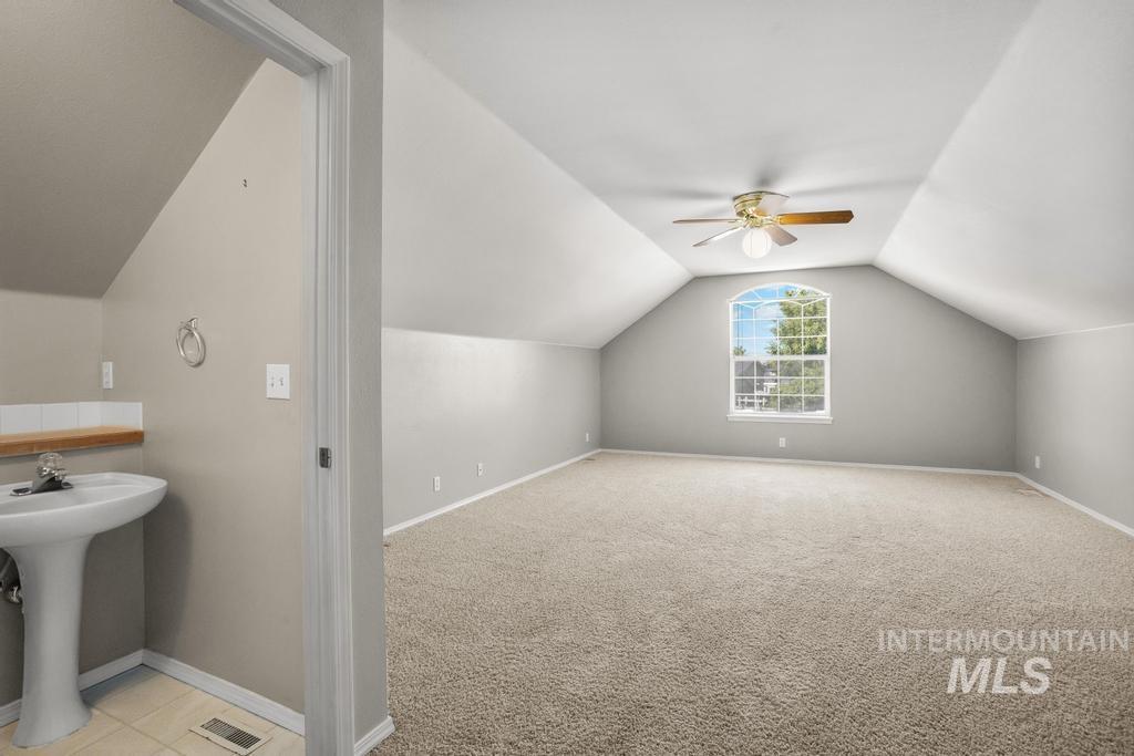 1837 W Merganzer Dr Property Photo 31