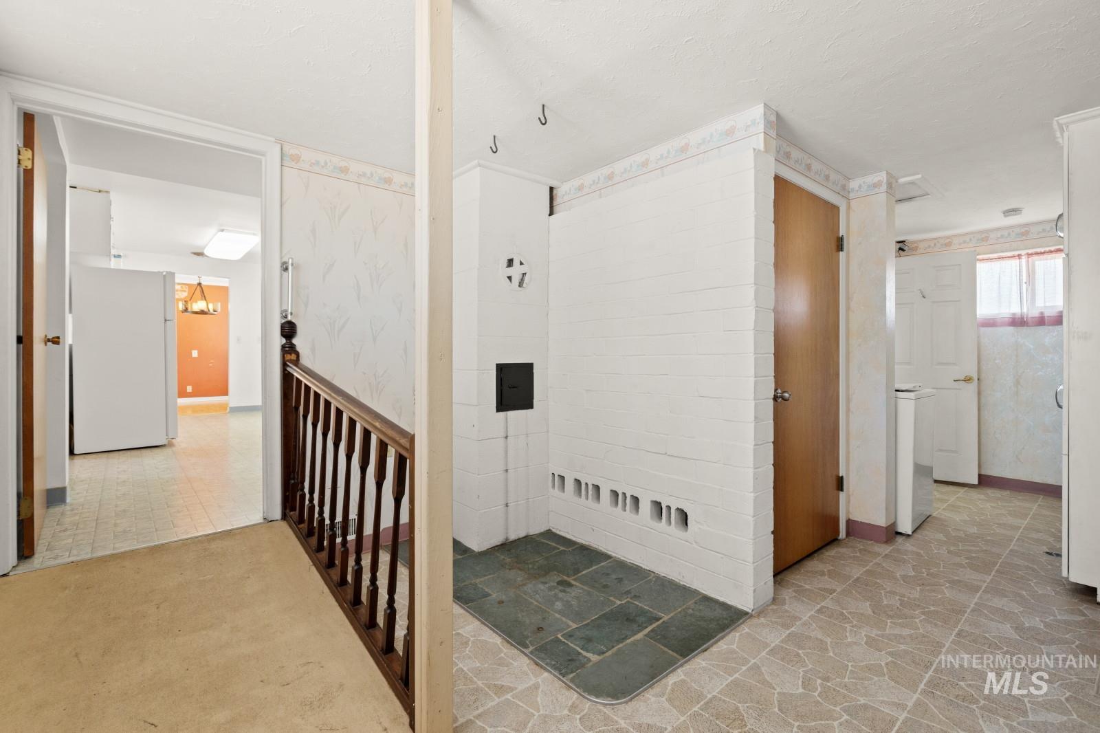 1876 6th Ave Property Photo 20