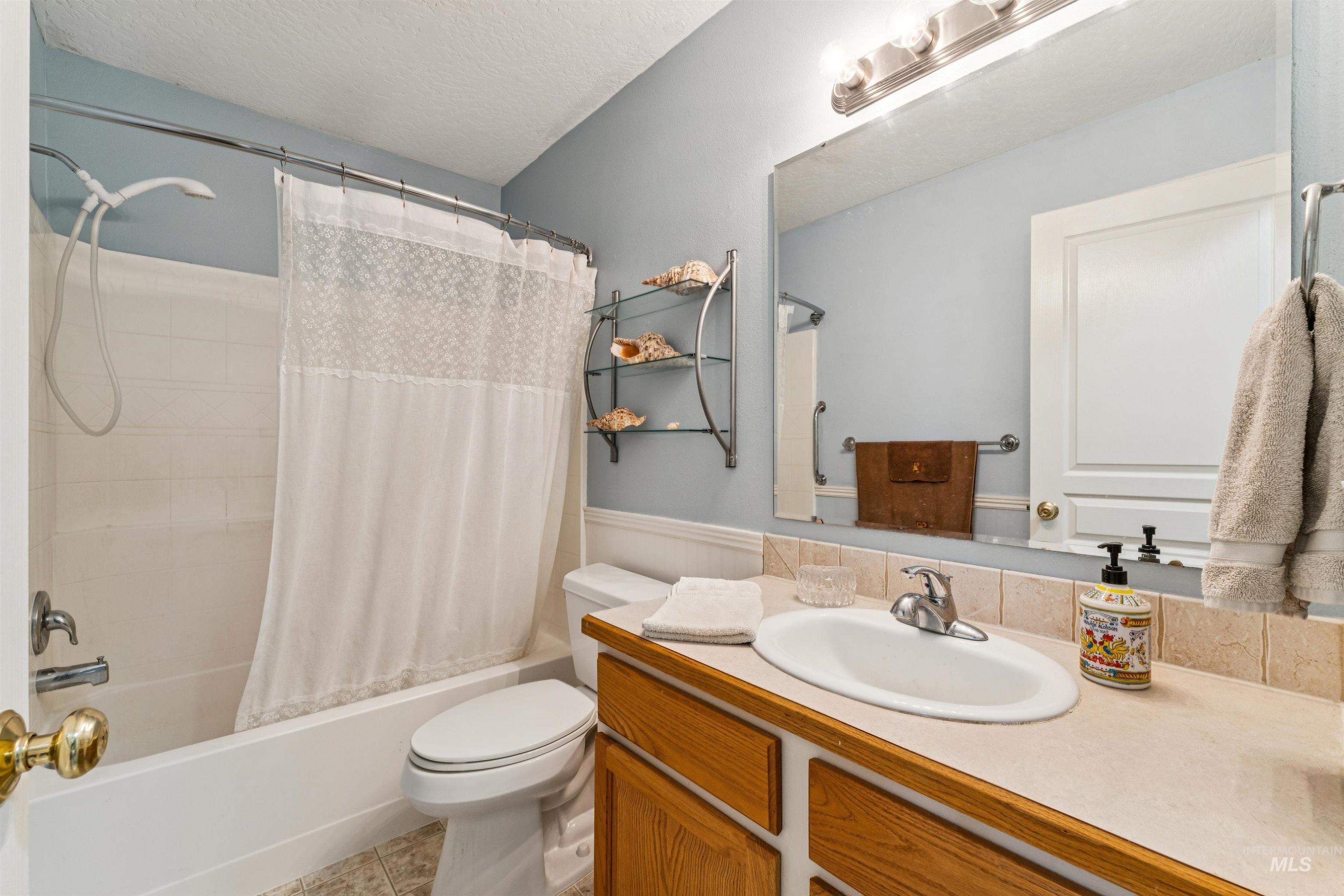 6026 Whispering Hills Dr Property Photo 26