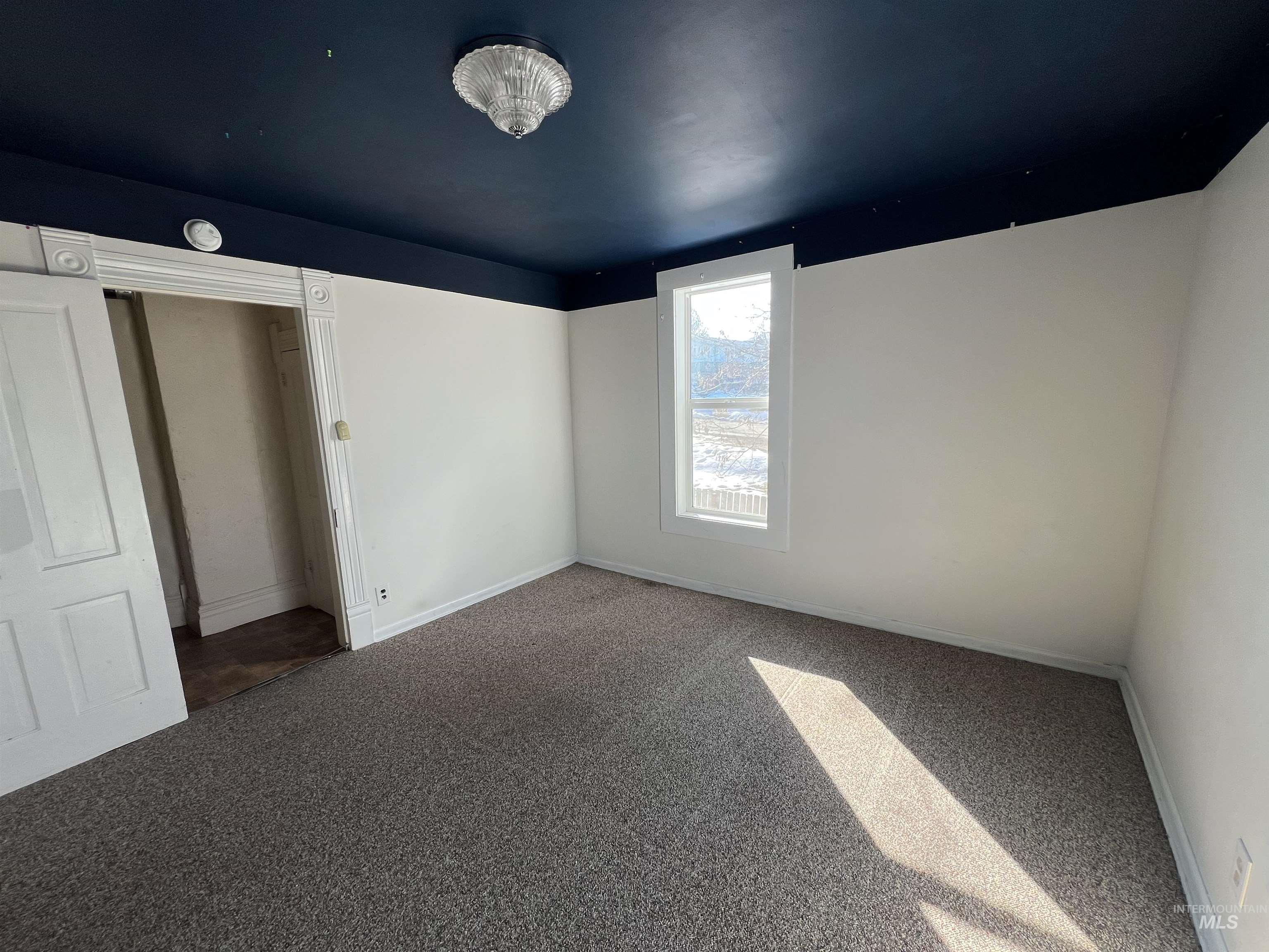 103 South Michigan Property Photo 20