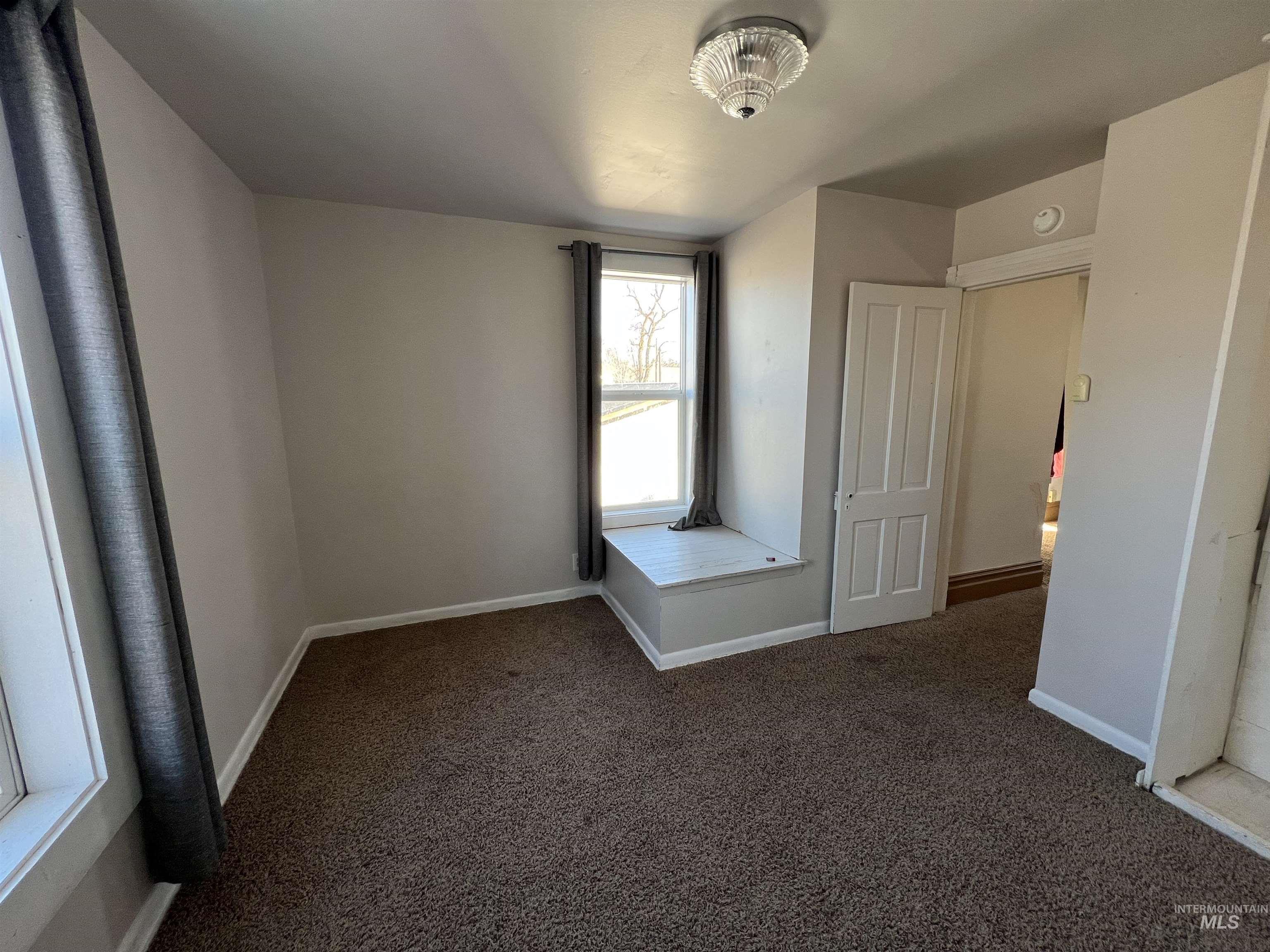 103 South Michigan Property Photo 22