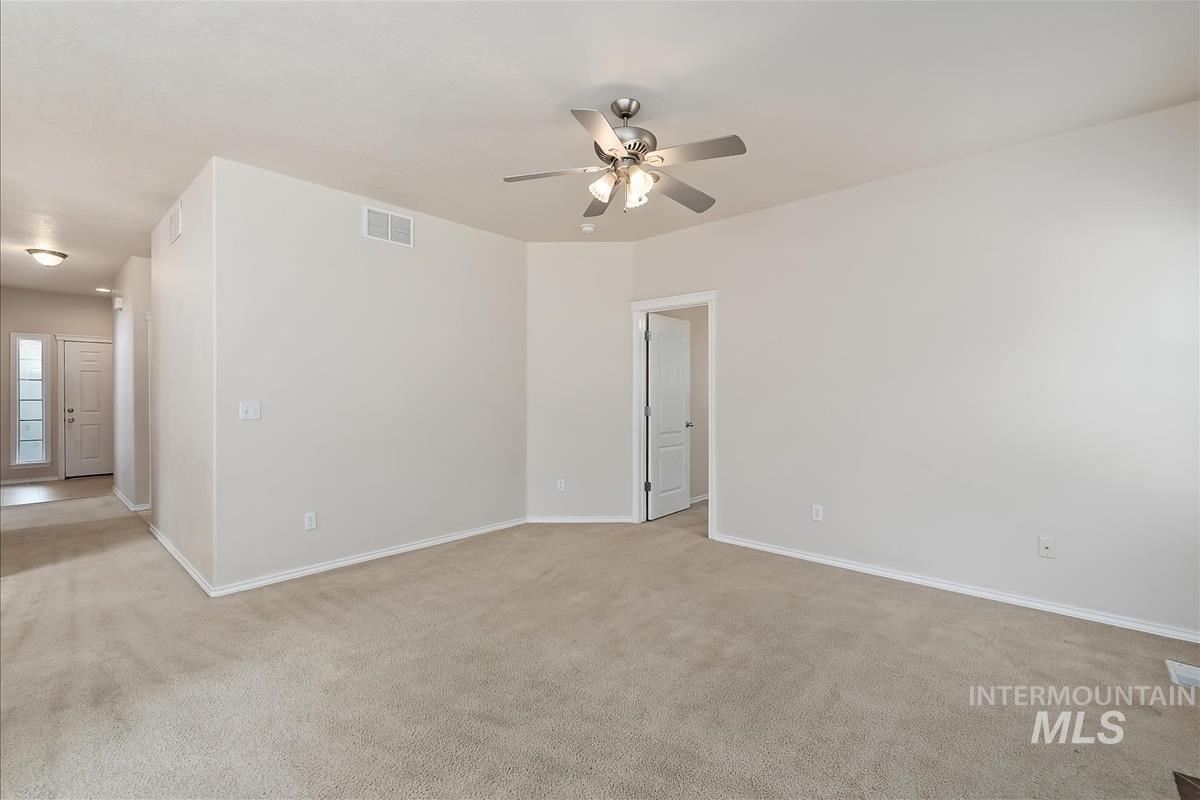 2080 W Sage Springs Ct Property Photo 17