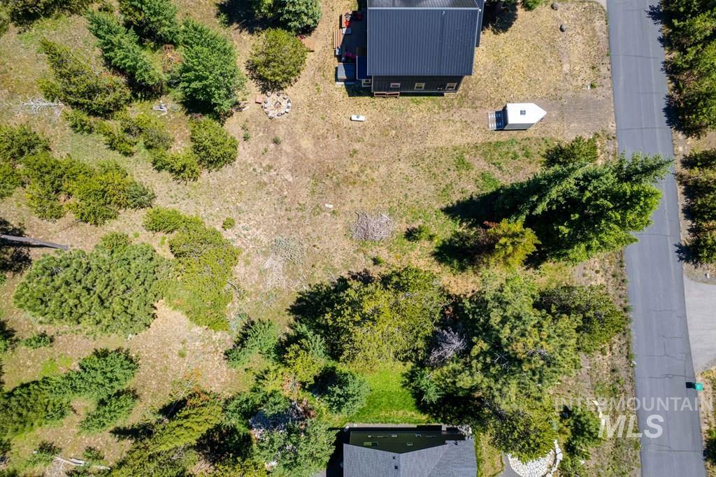 12 Cross Country Ct. Property Photo 12