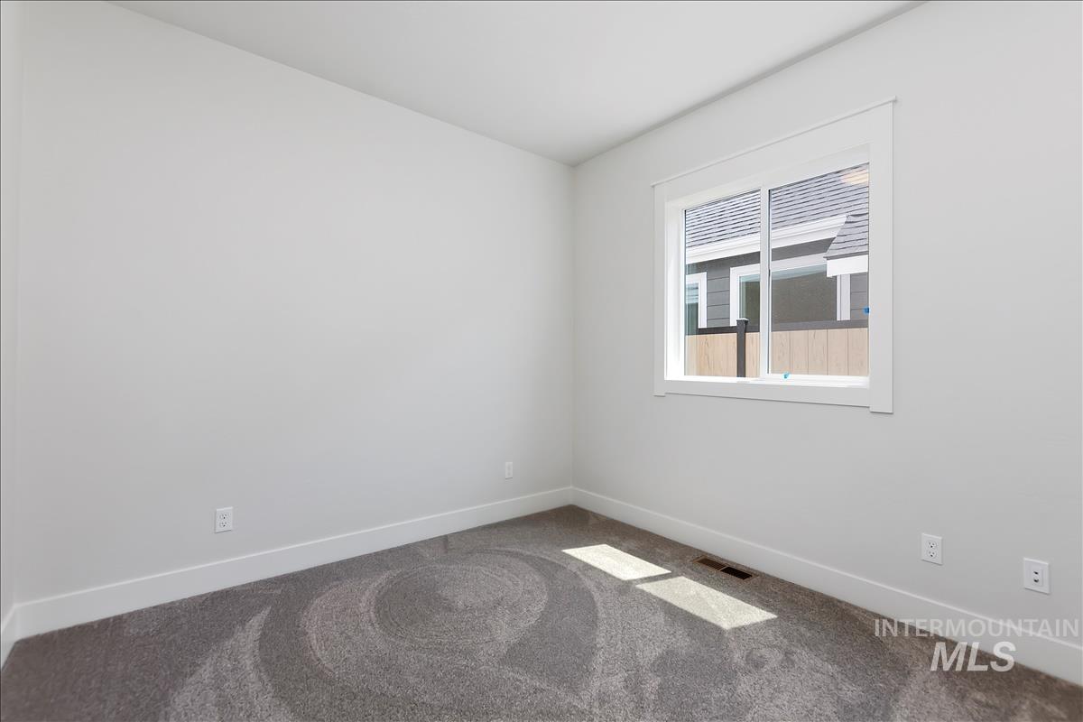 1212 N Meadowglen Ave Property Photo 29