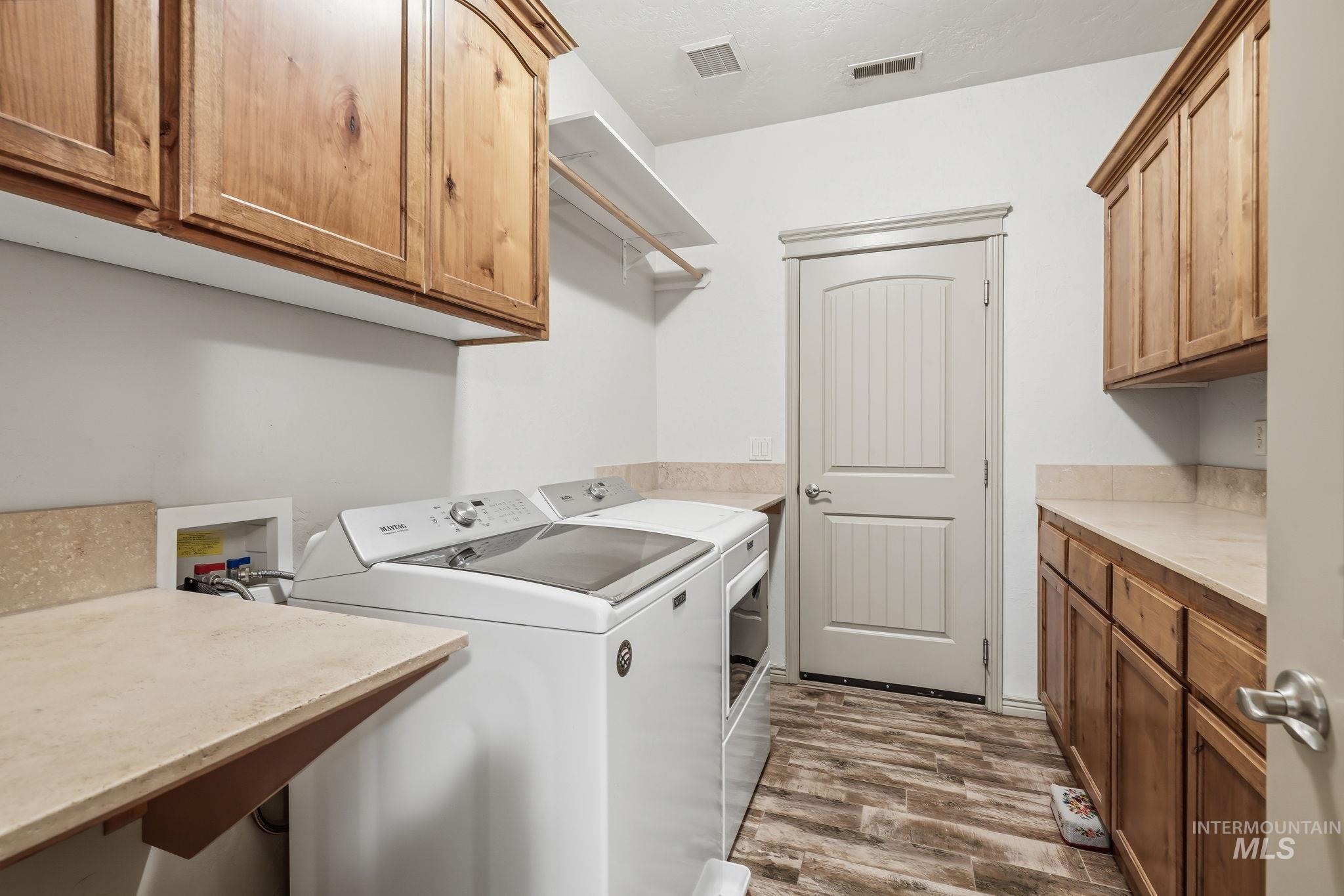 2750 S Bear Claw Way Property Photo 31