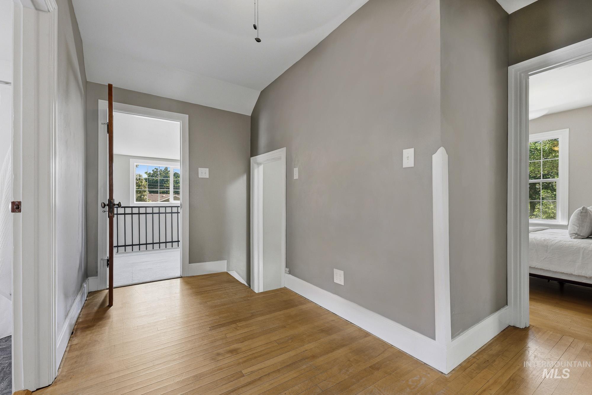 1904 Blaine St Property Photo 23