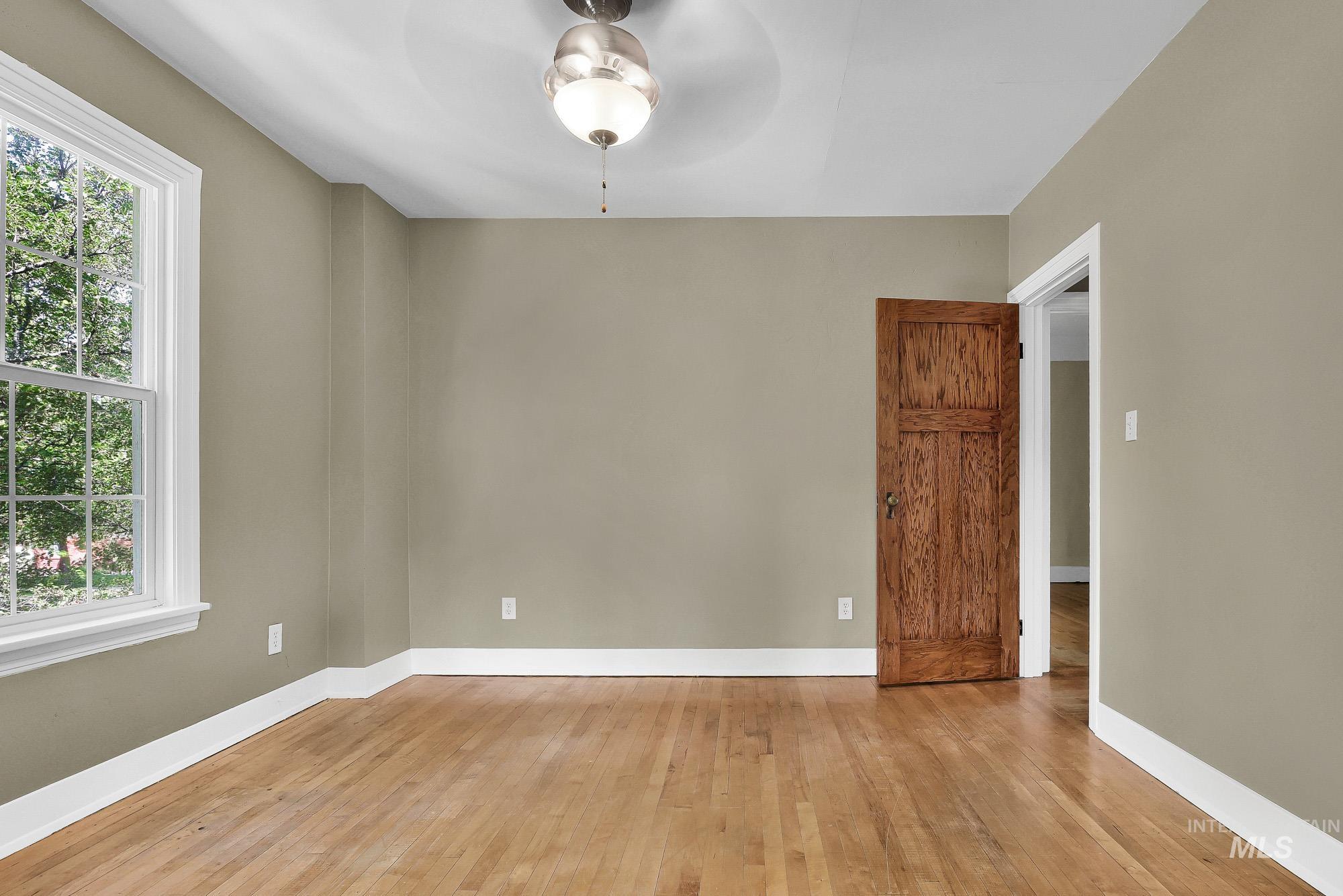 1904 Blaine St Property Photo 24