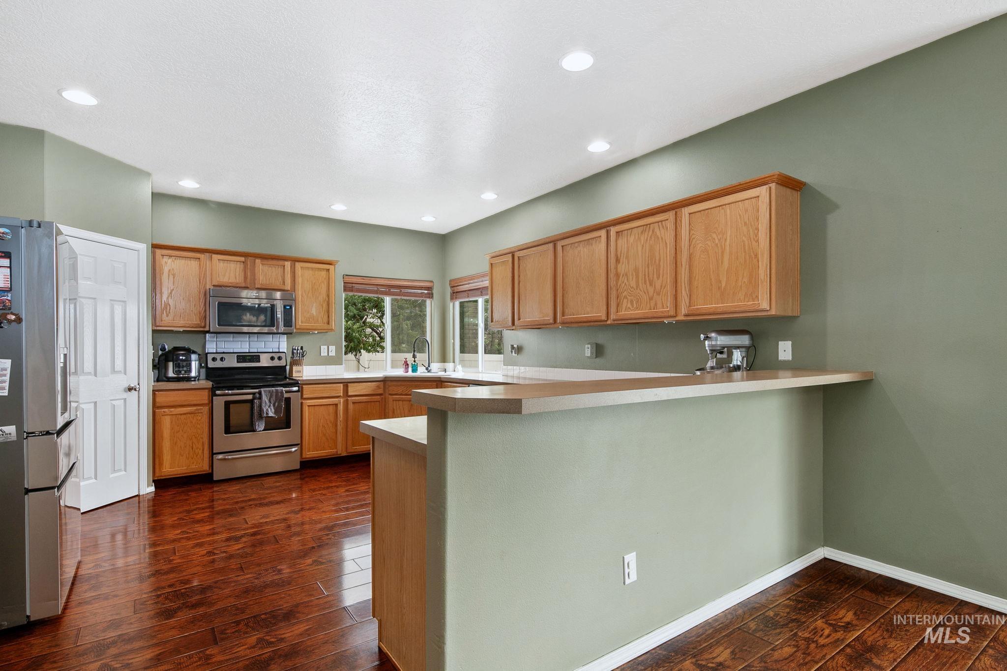 2158 W Swallowtail Pl Property Photo 14