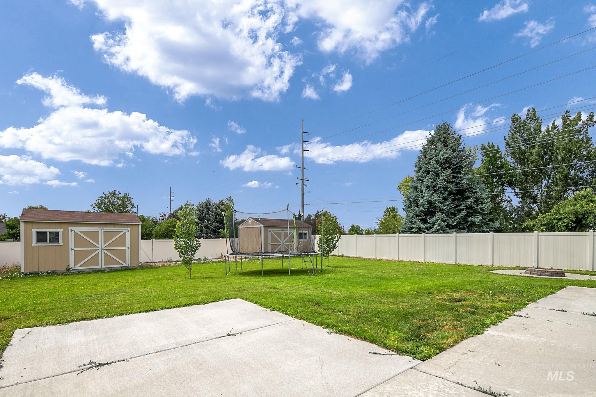 2158 W Swallowtail Pl Property Photo 33