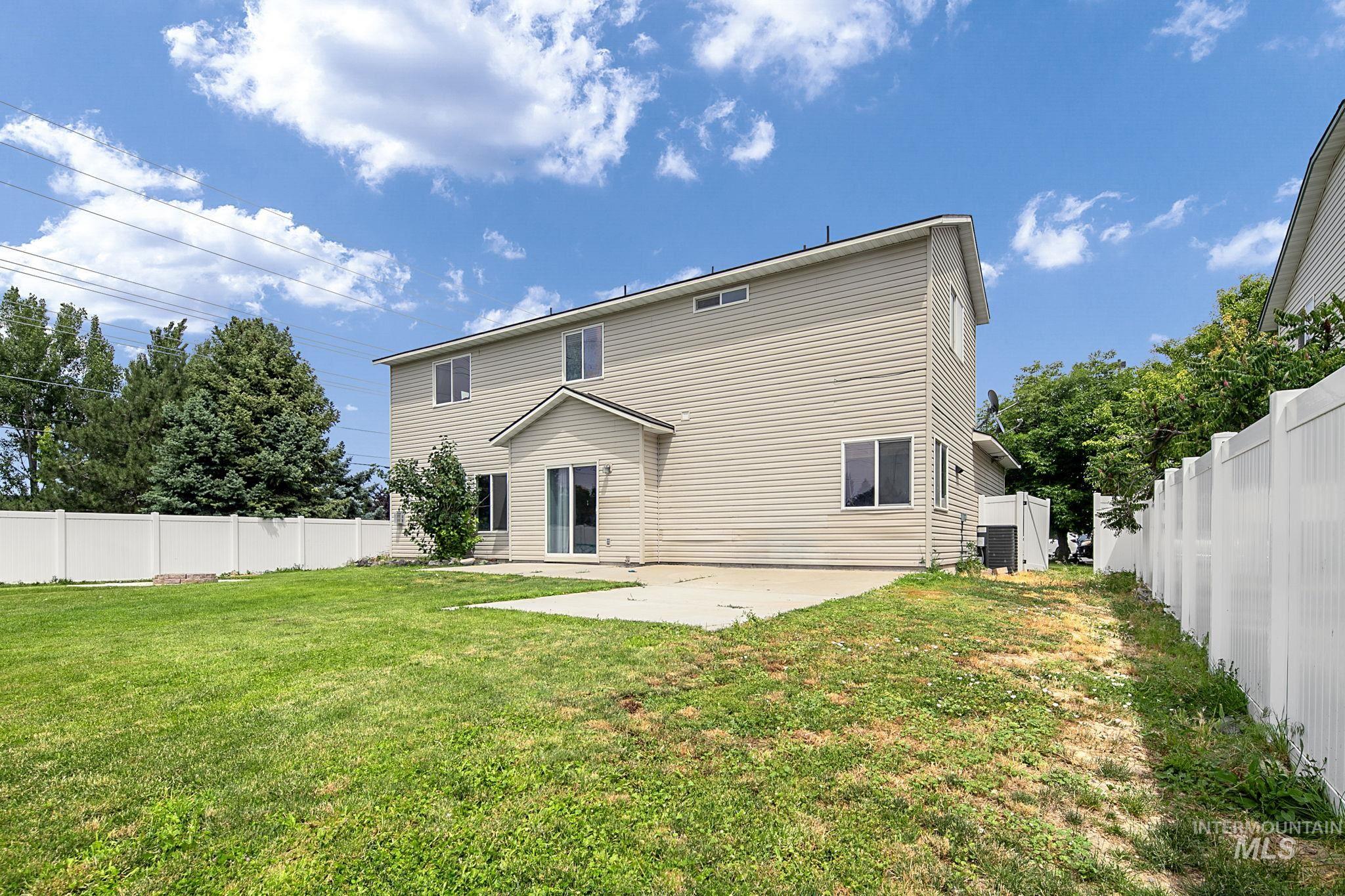 2158 W Swallowtail Pl Property Photo 34