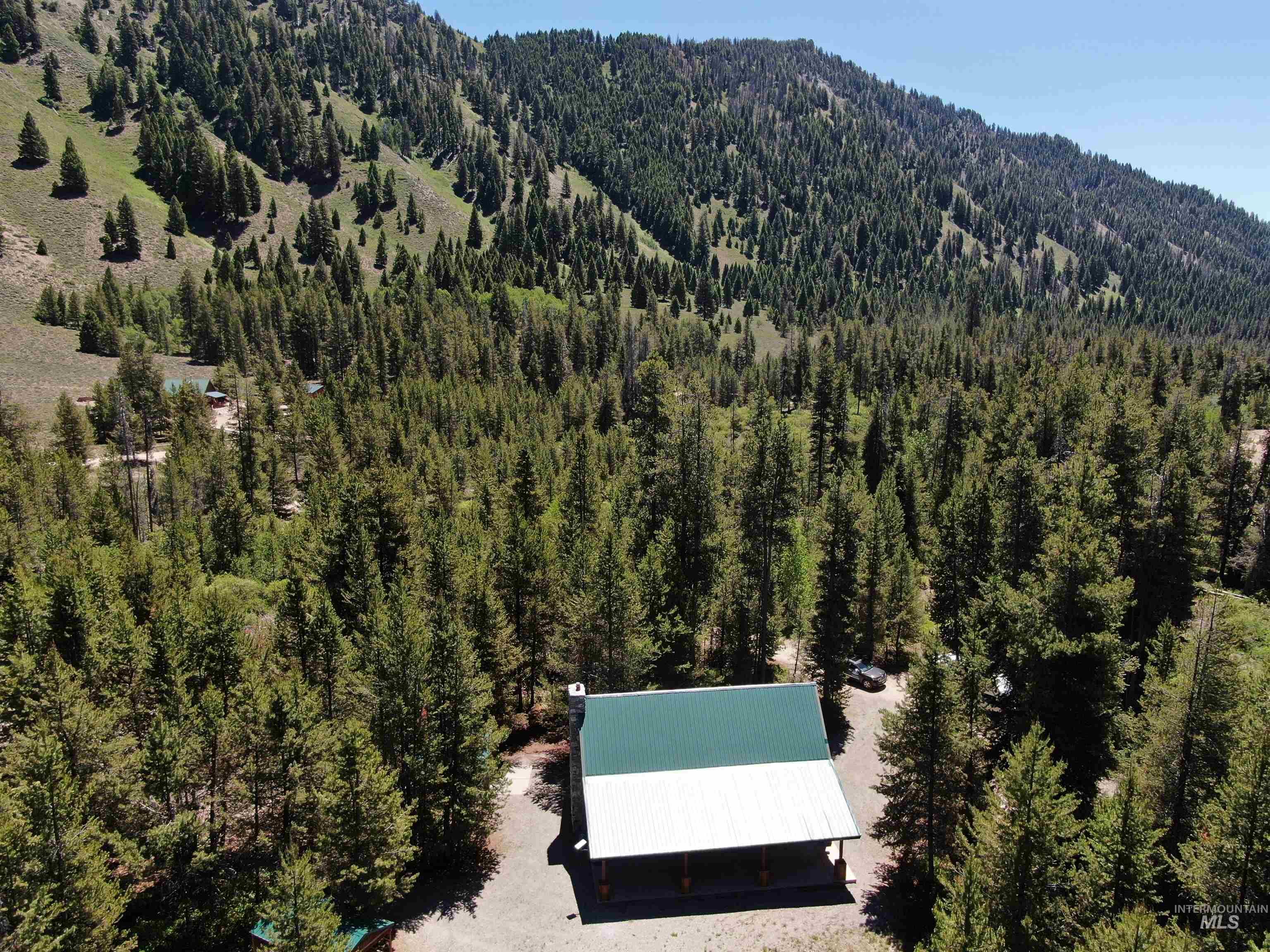 2049 Fleck Summit Rd Property Photo 14