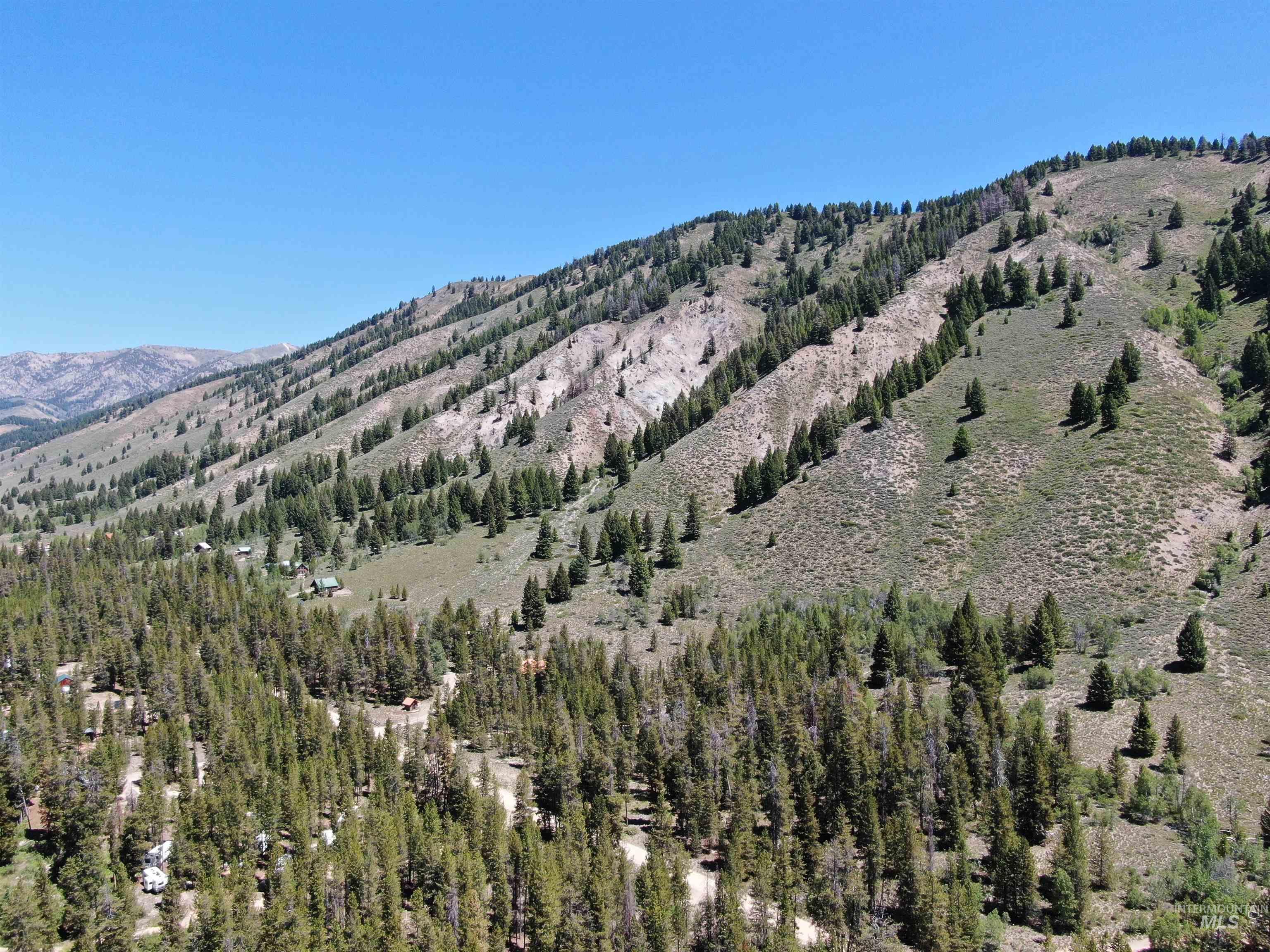 2049 Fleck Summit Rd Property Photo 17