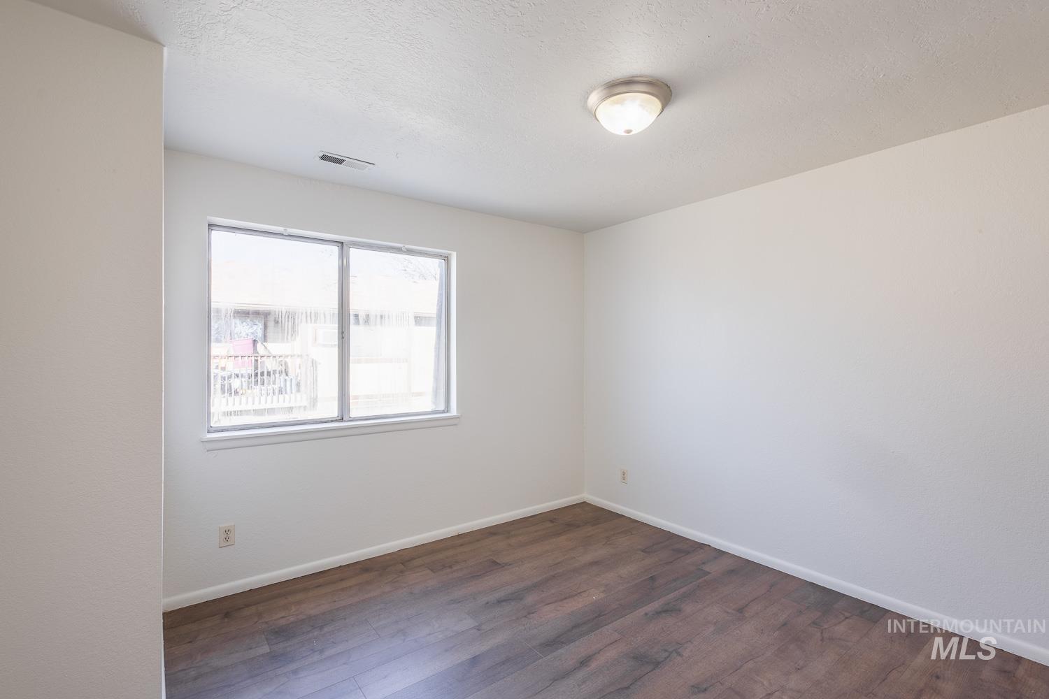 700 W Idaho Ave. Property Photo 20