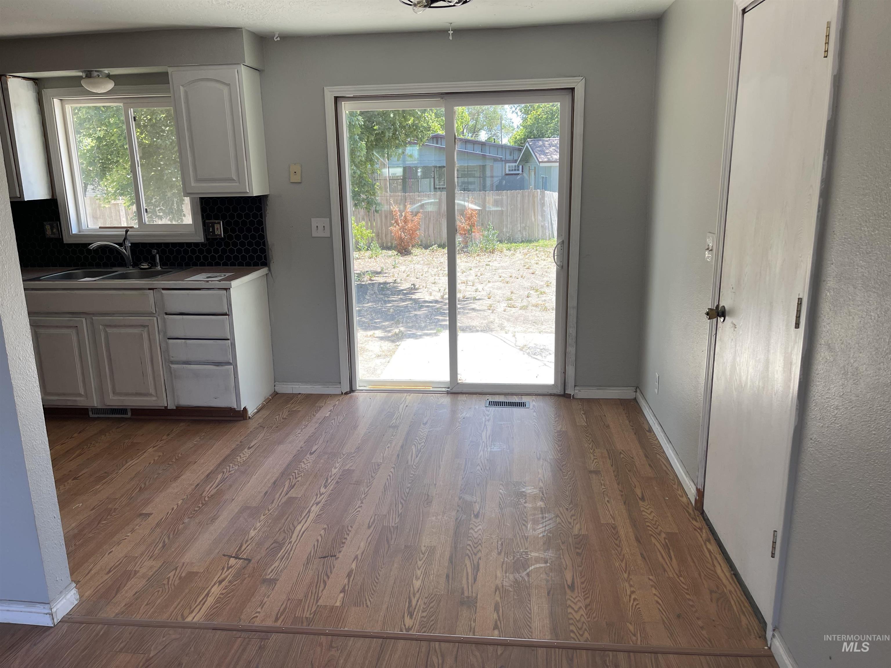 511 Chestnut St Property Photo 4