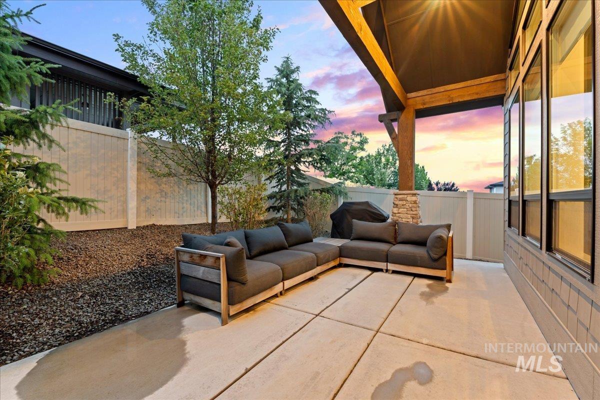9709 W Snowcap Dr Property Photo 41