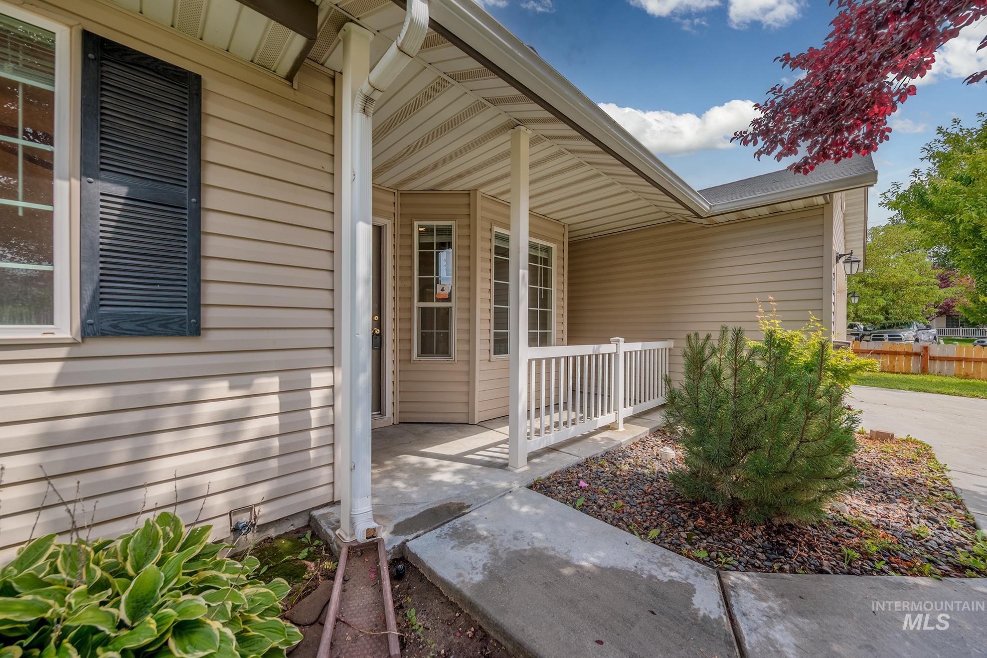 90 S Bancroft Way Property Photo 2