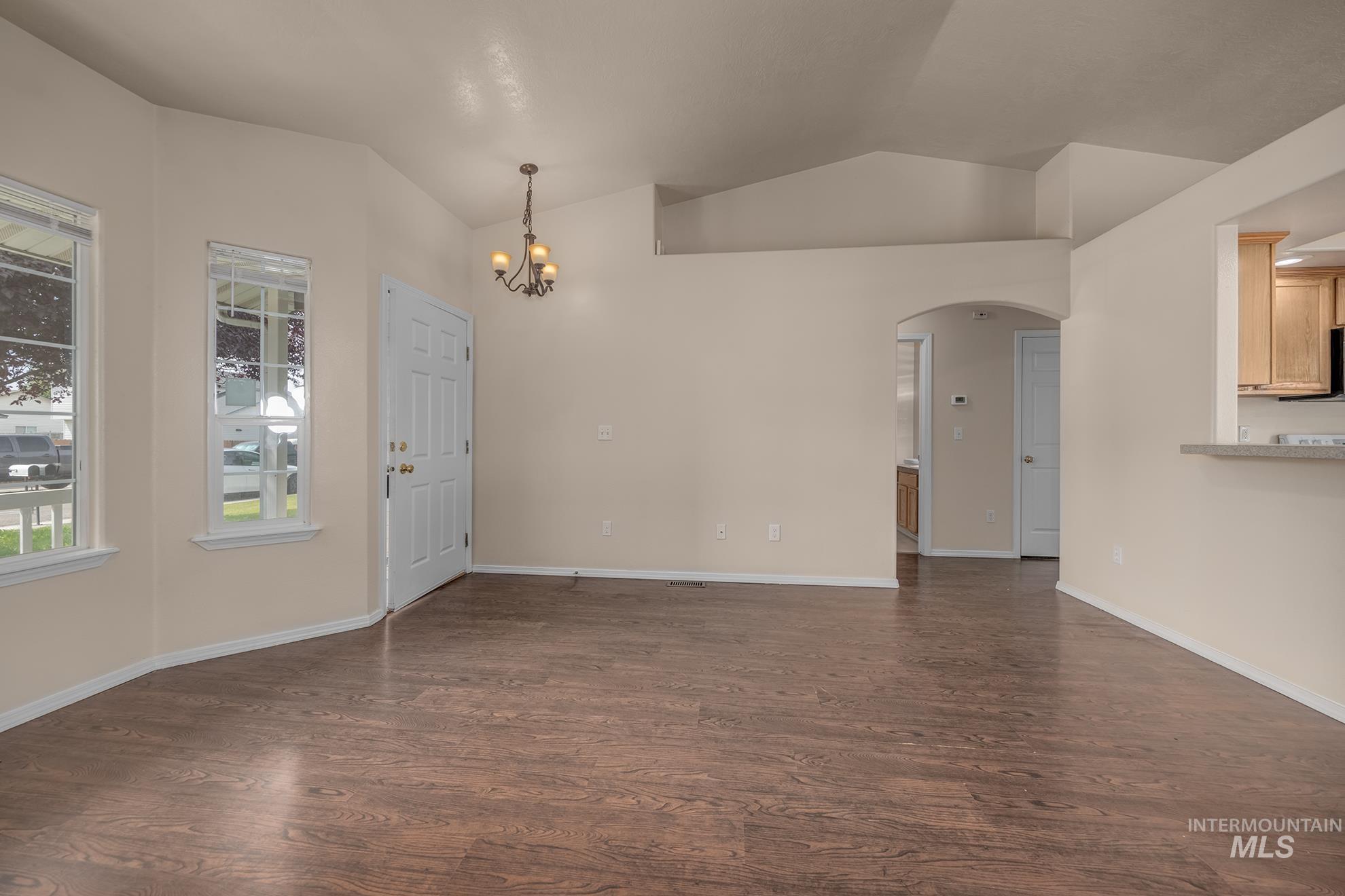 90 S Bancroft Way Property Photo 5