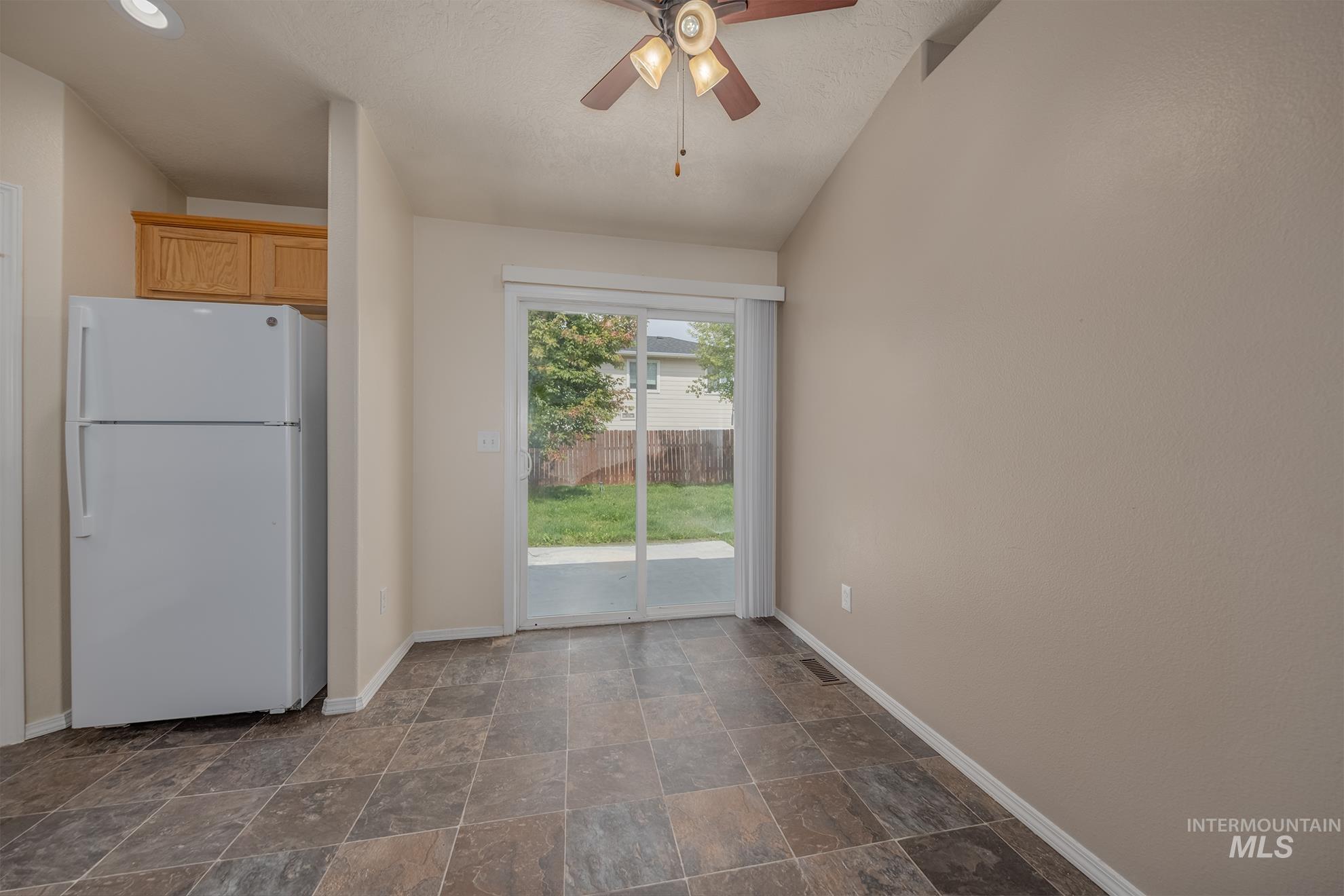 90 S Bancroft Way Property Photo 11