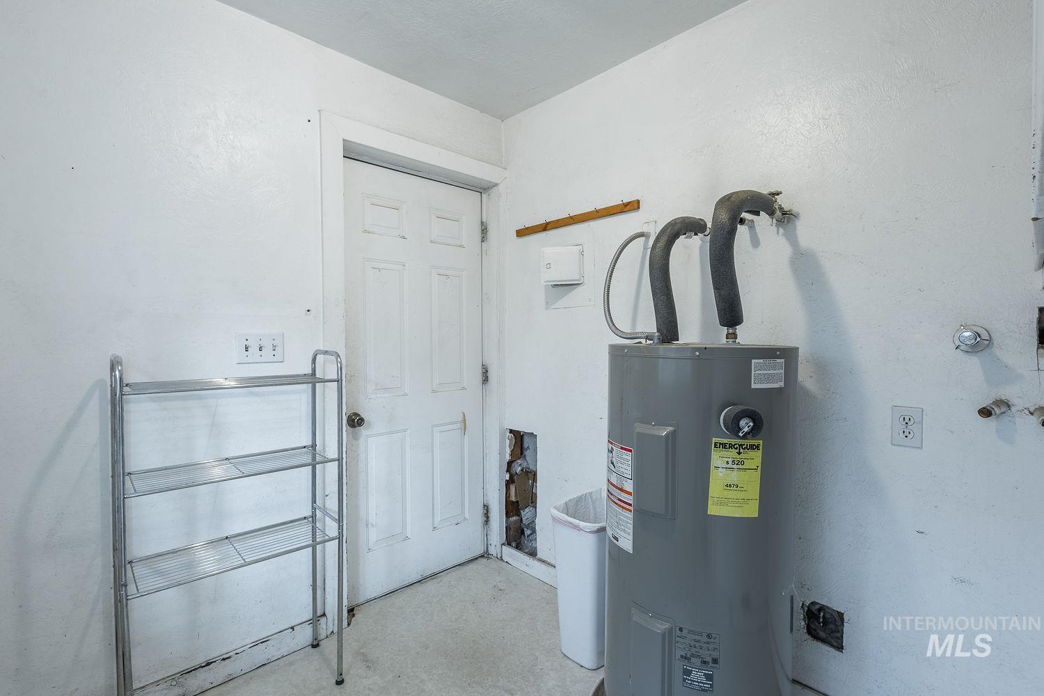 1021 W Chamberlin St Property Photo 25