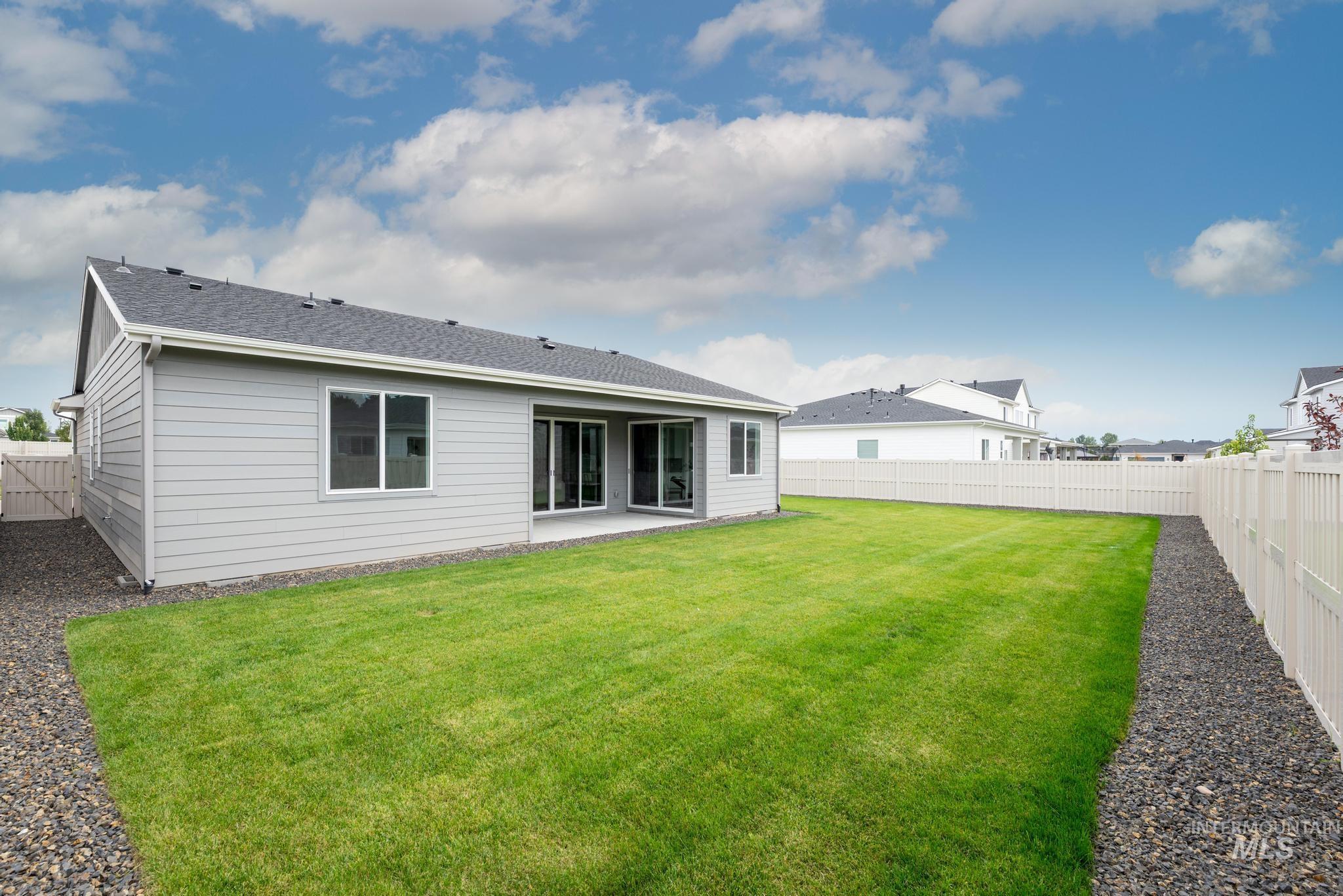 1189 W Grassland St Property Photo 23