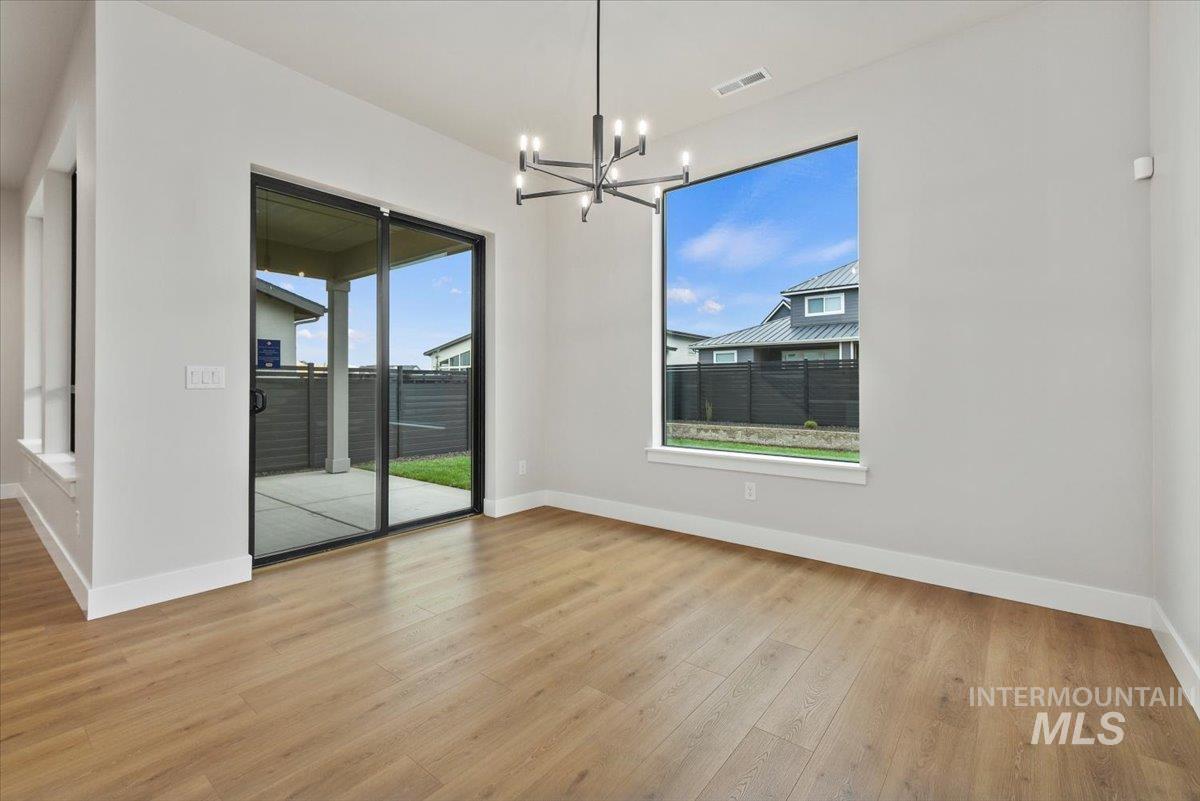 6668 N Wonder Ave Property Photo 8