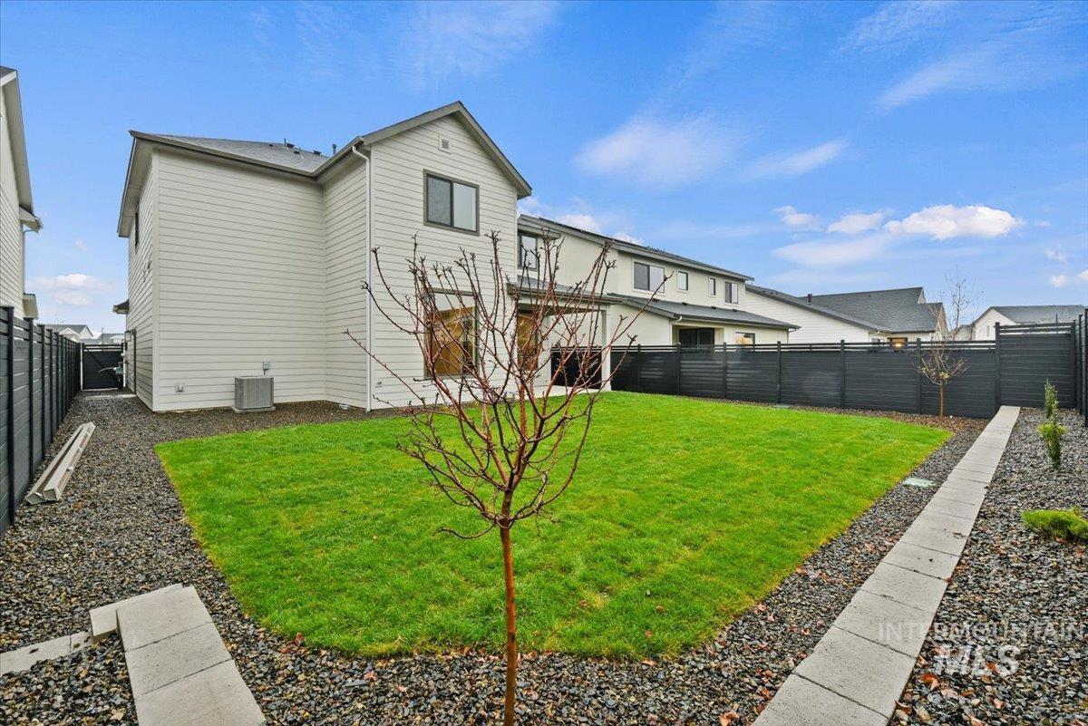 6668 N Wonder Ave Property Photo 18