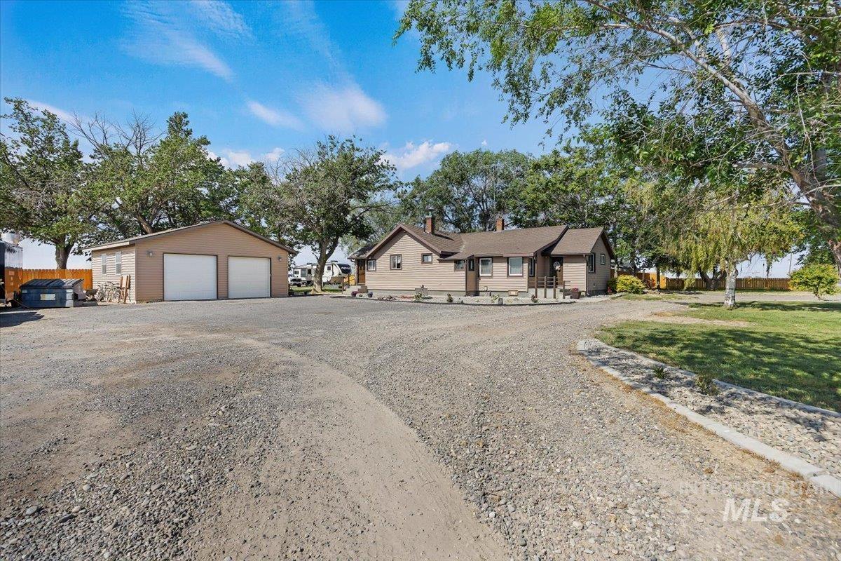 1375 E 3500 N Property Photo 1