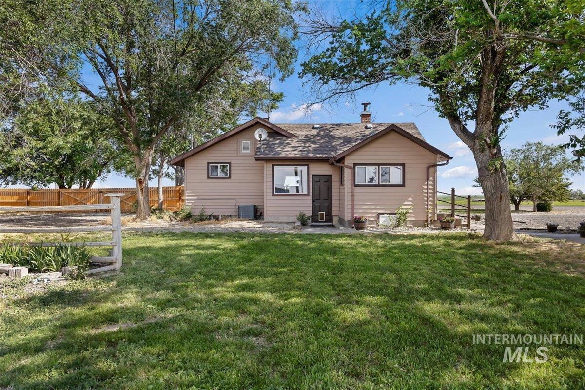 1375 E 3500 N Property Photo 3