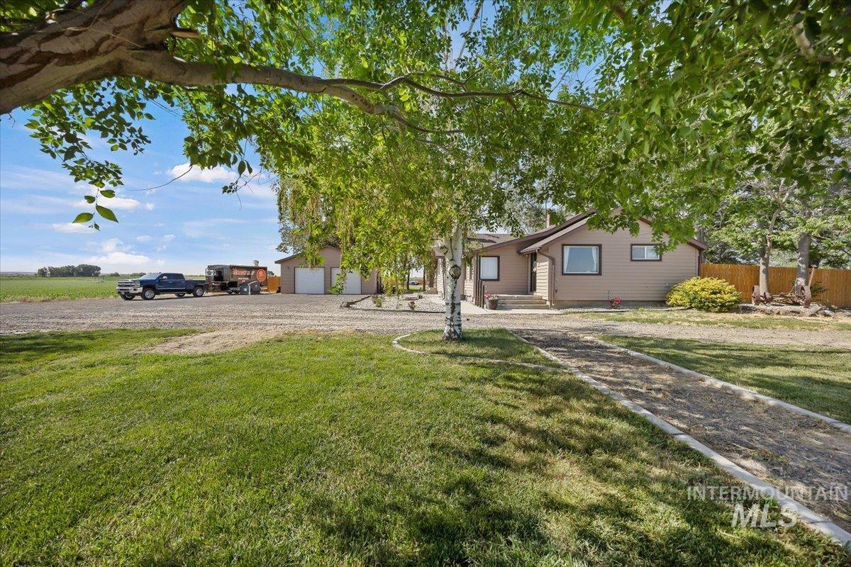 1375 E 3500 N Property Photo 4