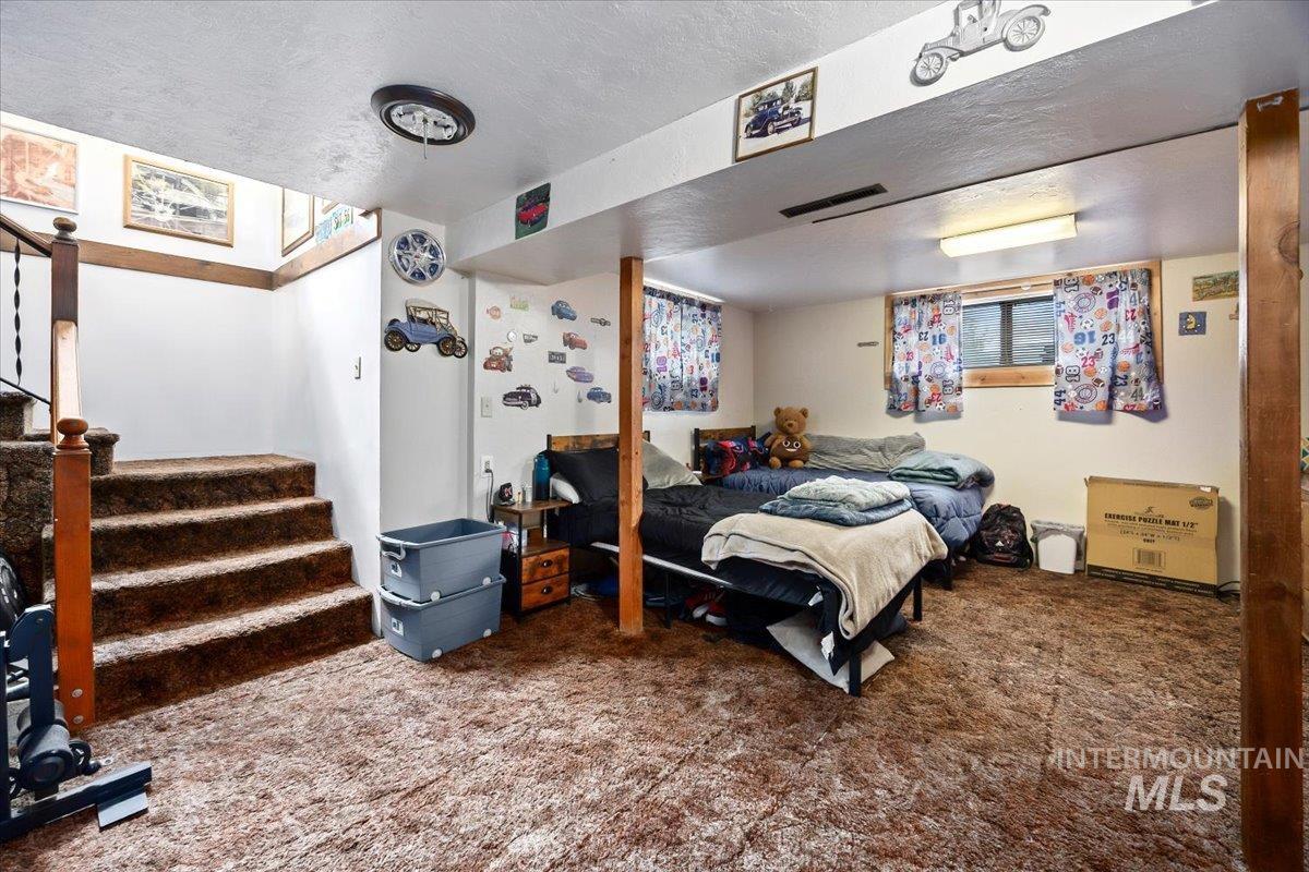 1375 E 3500 N Property Photo 26