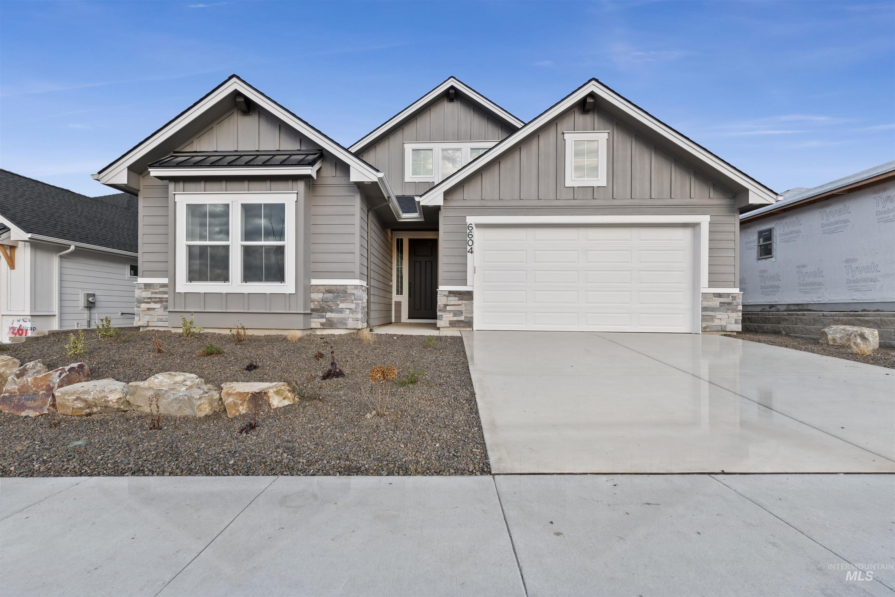 6631 N Good Dr Property Photo 1