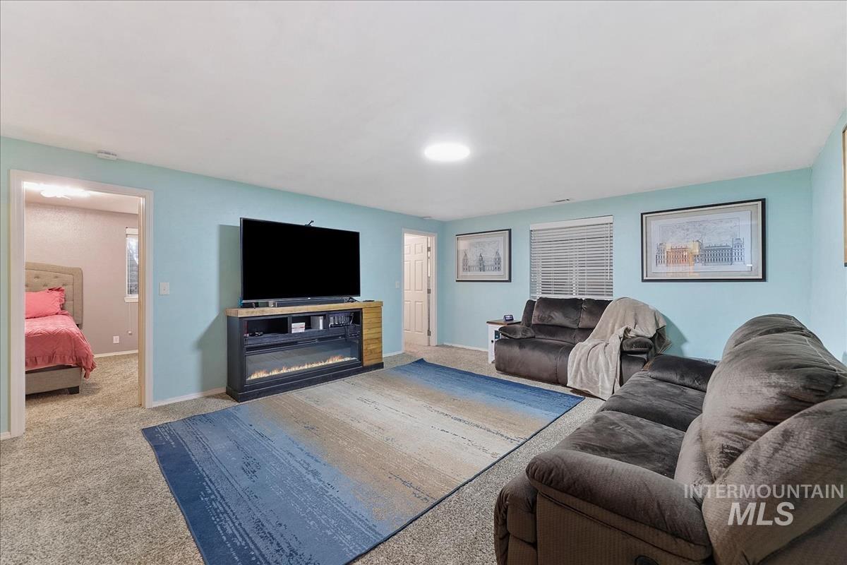 11746 W Daniel Dr Property Photo 25