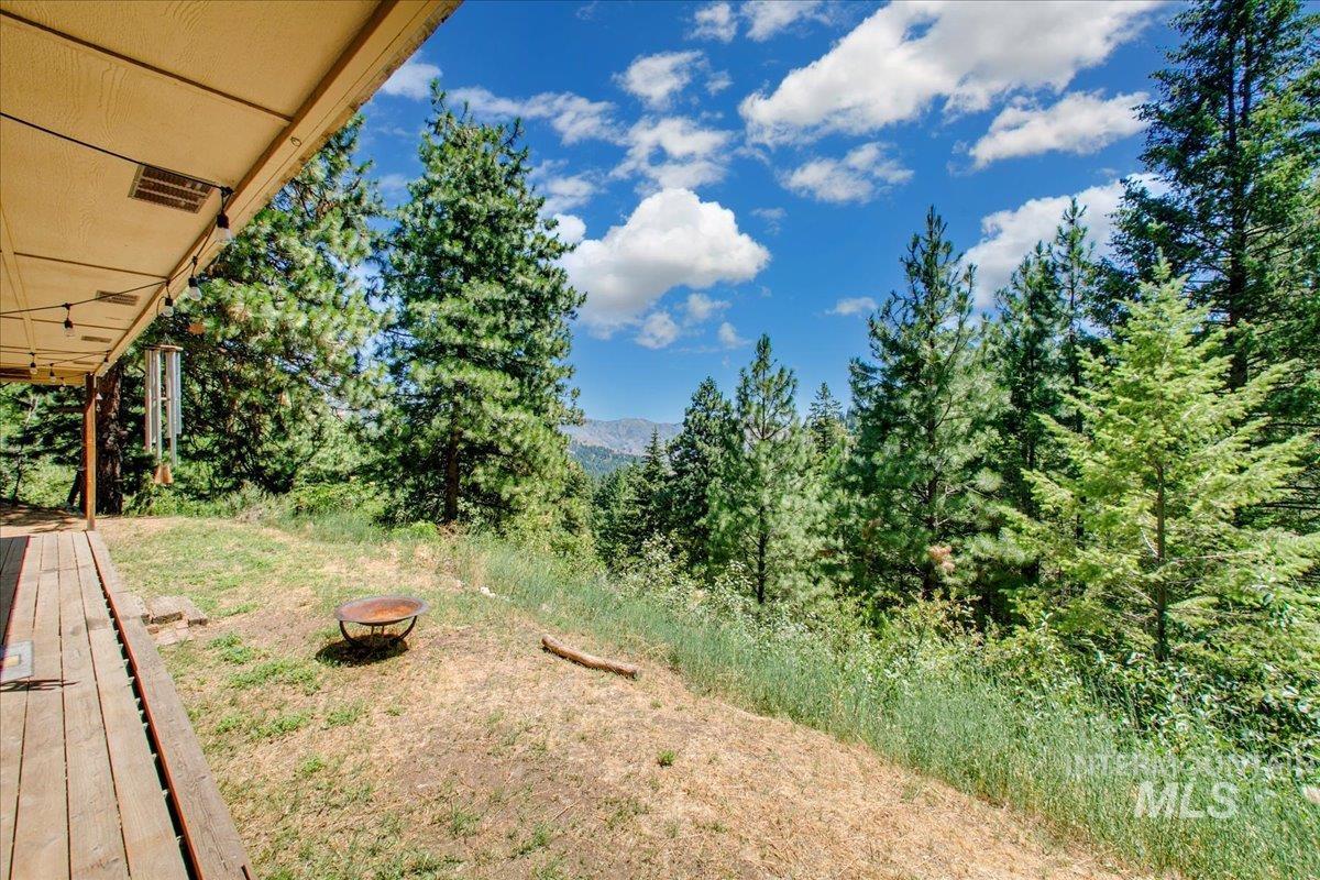 221 Tollgate Road Property Photo 3