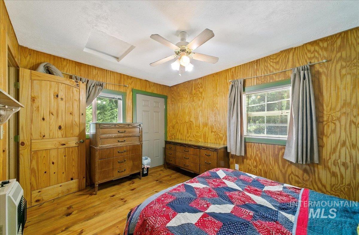 221 Tollgate Road Property Photo 14
