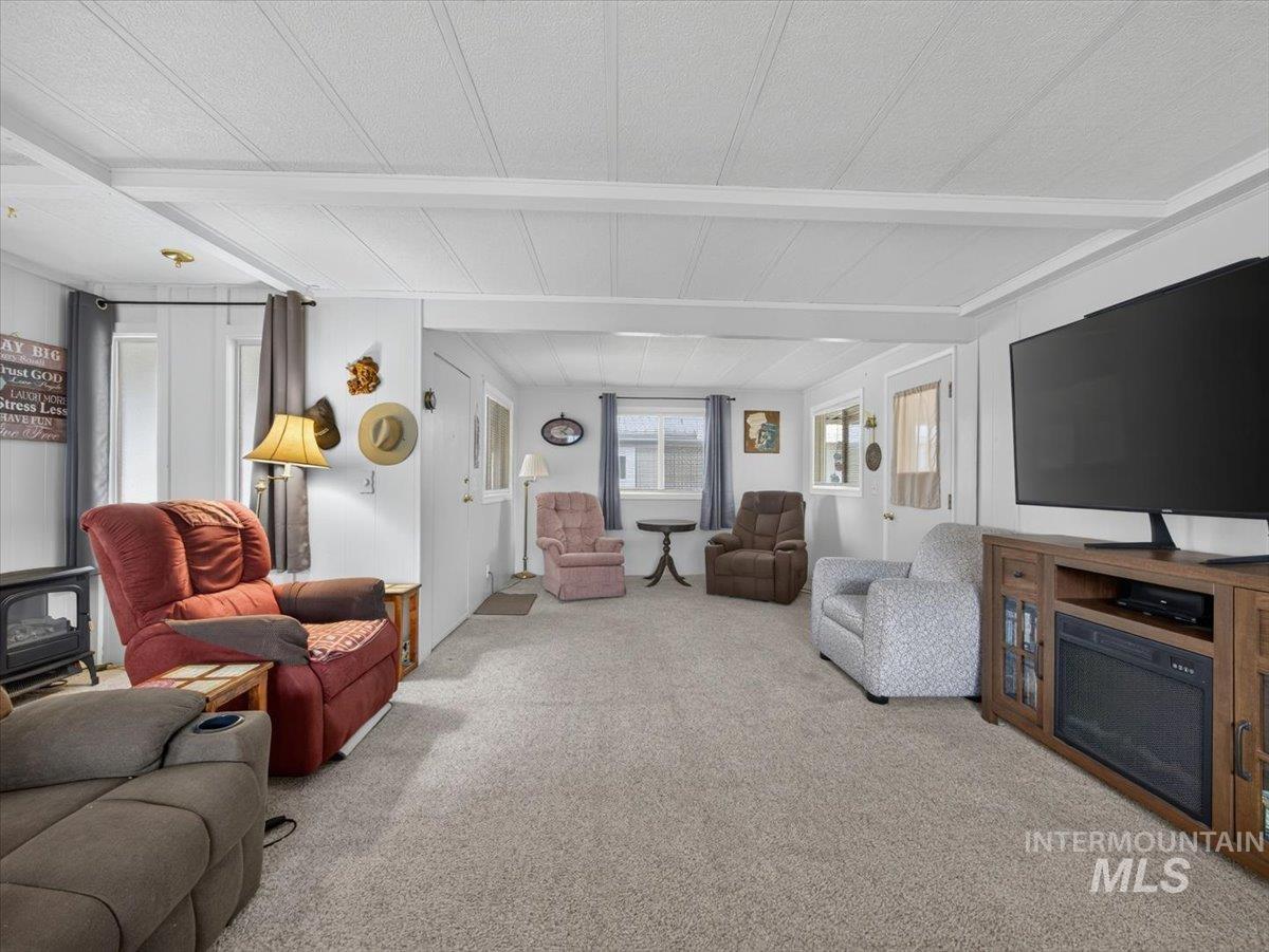 5725 Confederate Ln Property Photo 10