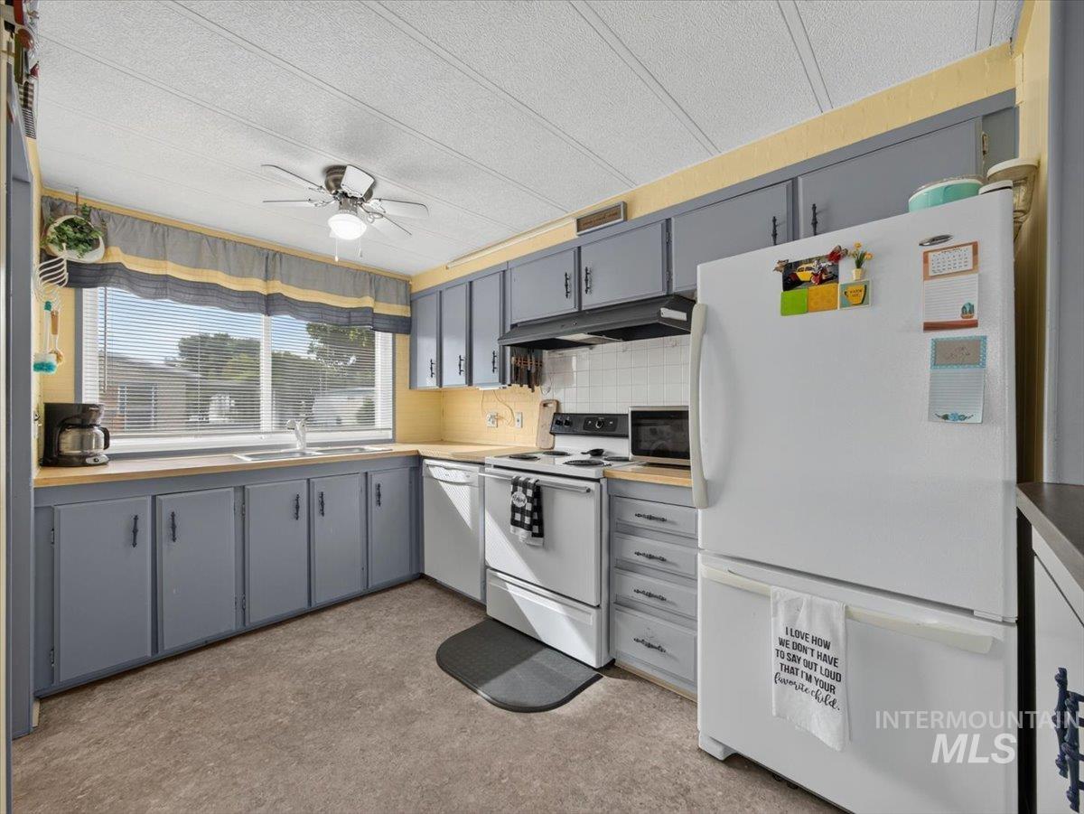5725 Confederate Ln Property Photo 14