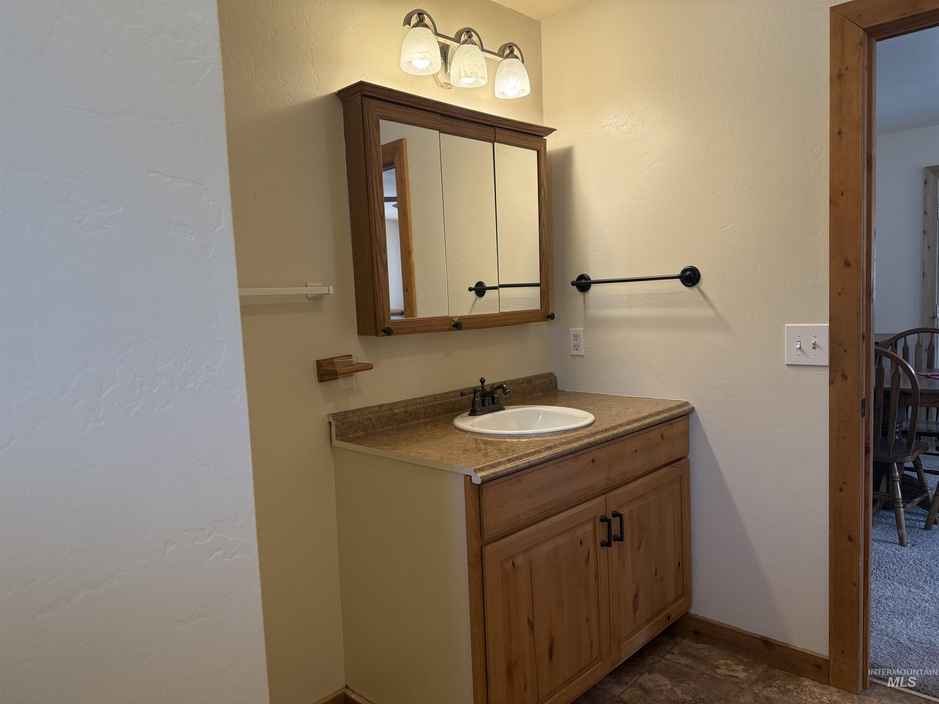 103 S Street Property Photo 12
