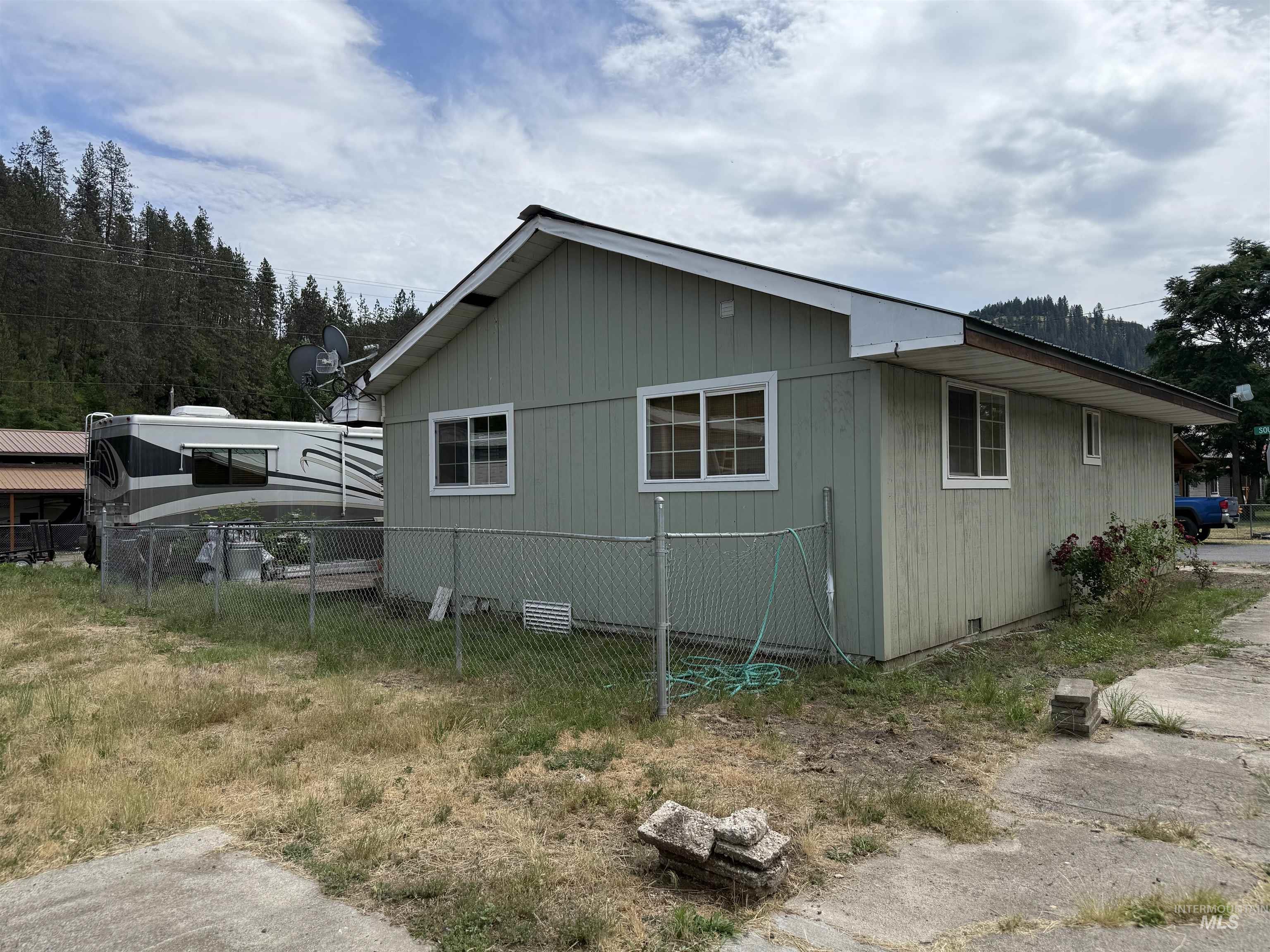 103 S Street Property Photo 24