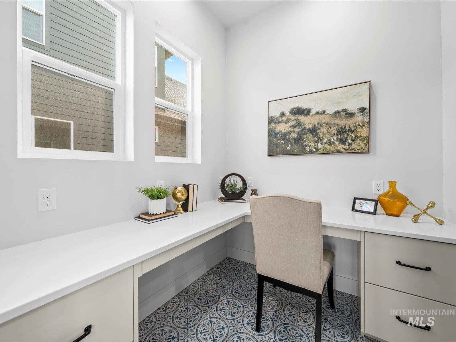 7170 Saddle Bred Way Property Photo 10